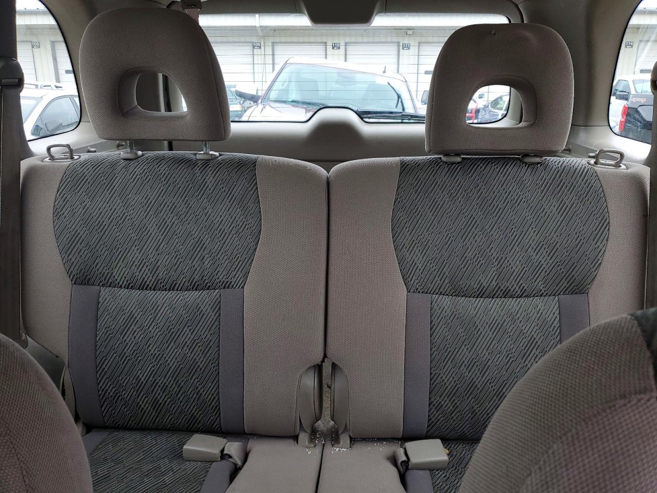 2001 Toyota Rav4 Base White vin: JTEGH20V510031112