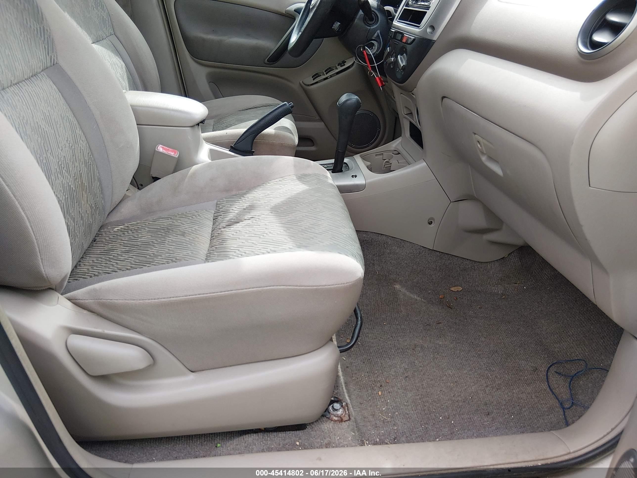 2001 Toyota Rav4   Gold vin: JTEGH20V510031370