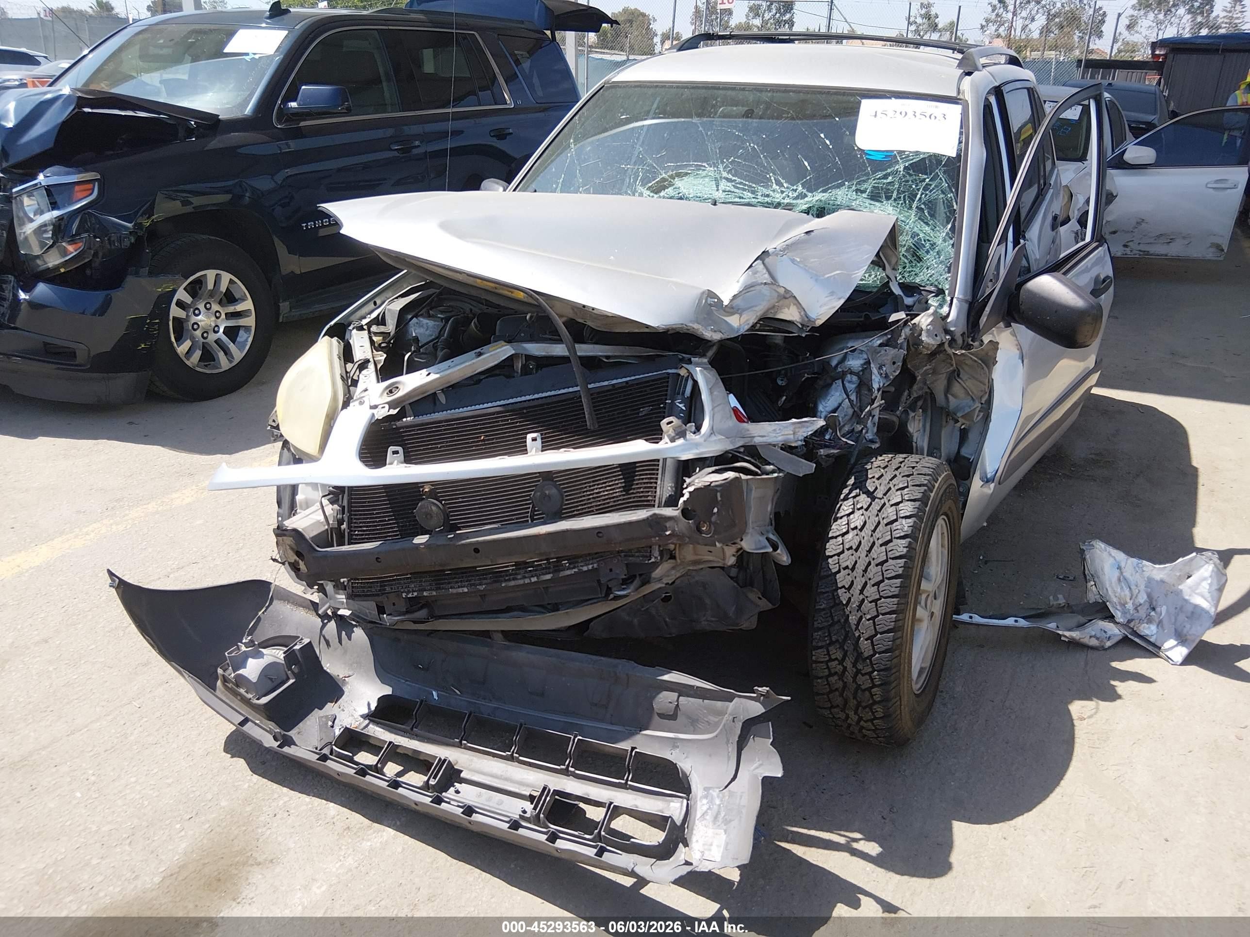 2002 Toyota Rav4 Silver vin: JTEGH20V520066718