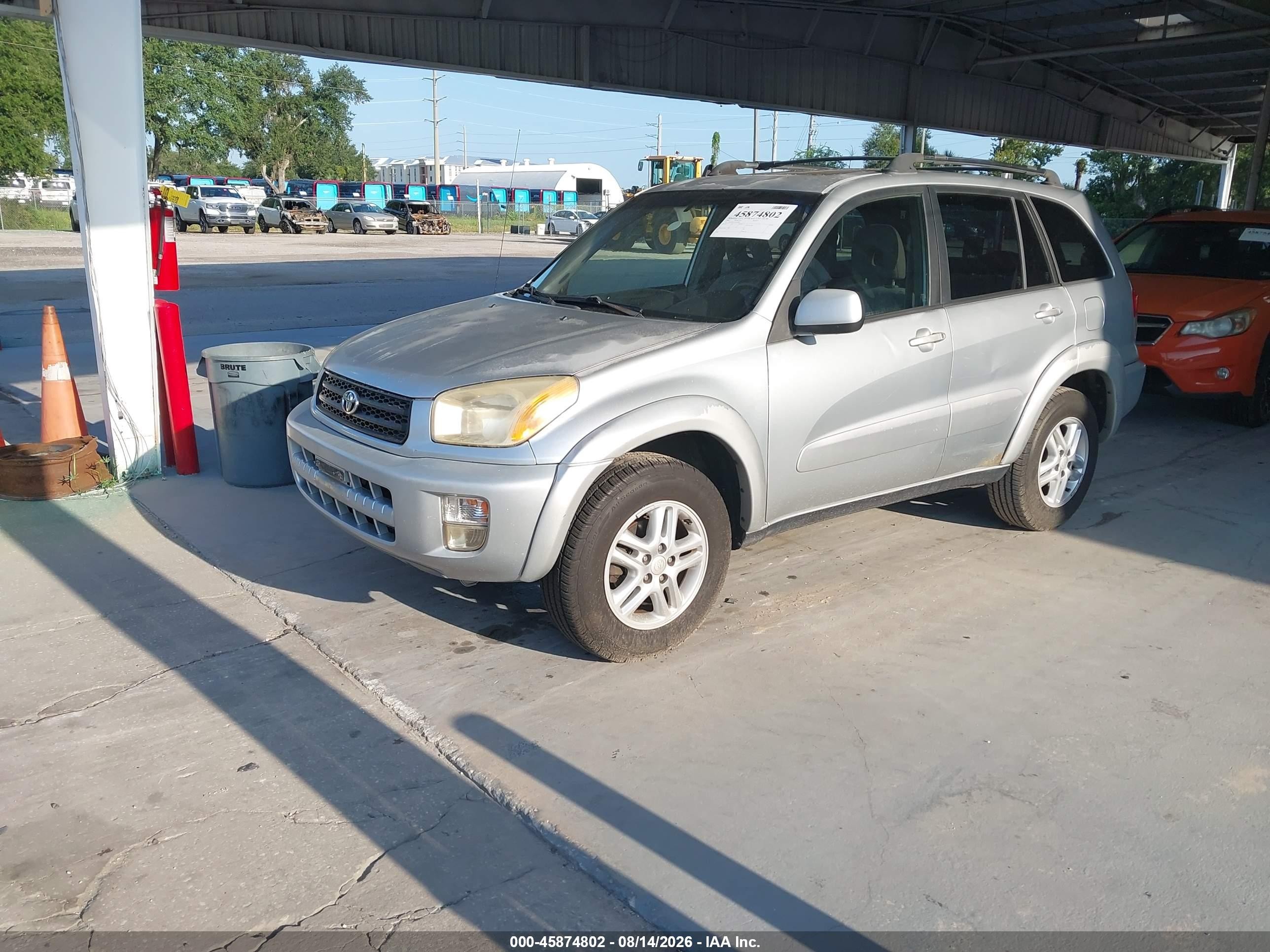 2002 Toyota Rav4   Silver vin: JTEGH20V520078688