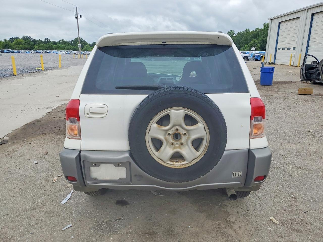 2003 Toyota Rav4 Base White vin: JTEGH20V530090566