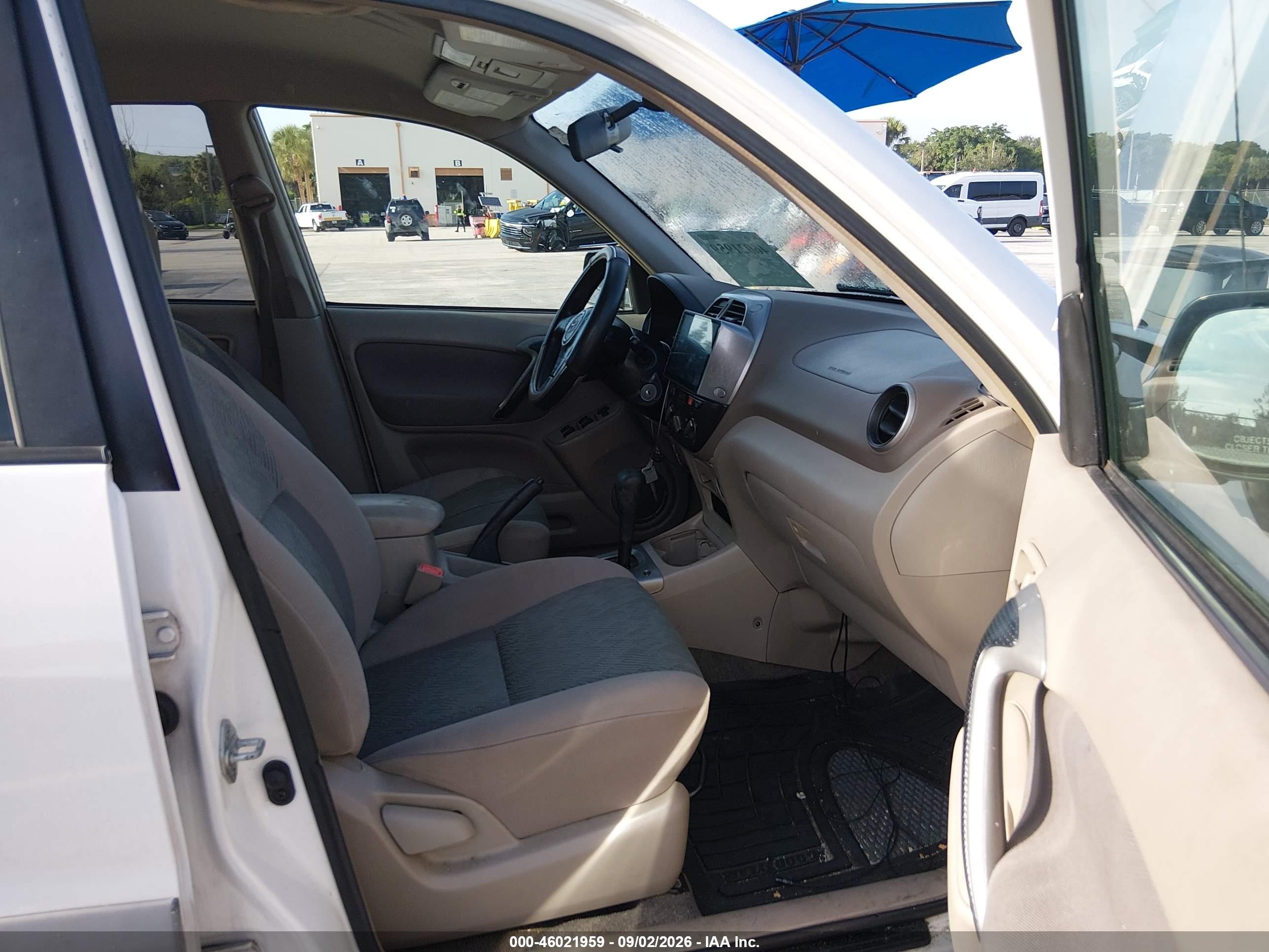 2001 Toyota Rav4   White vin: JTEGH20V610026534