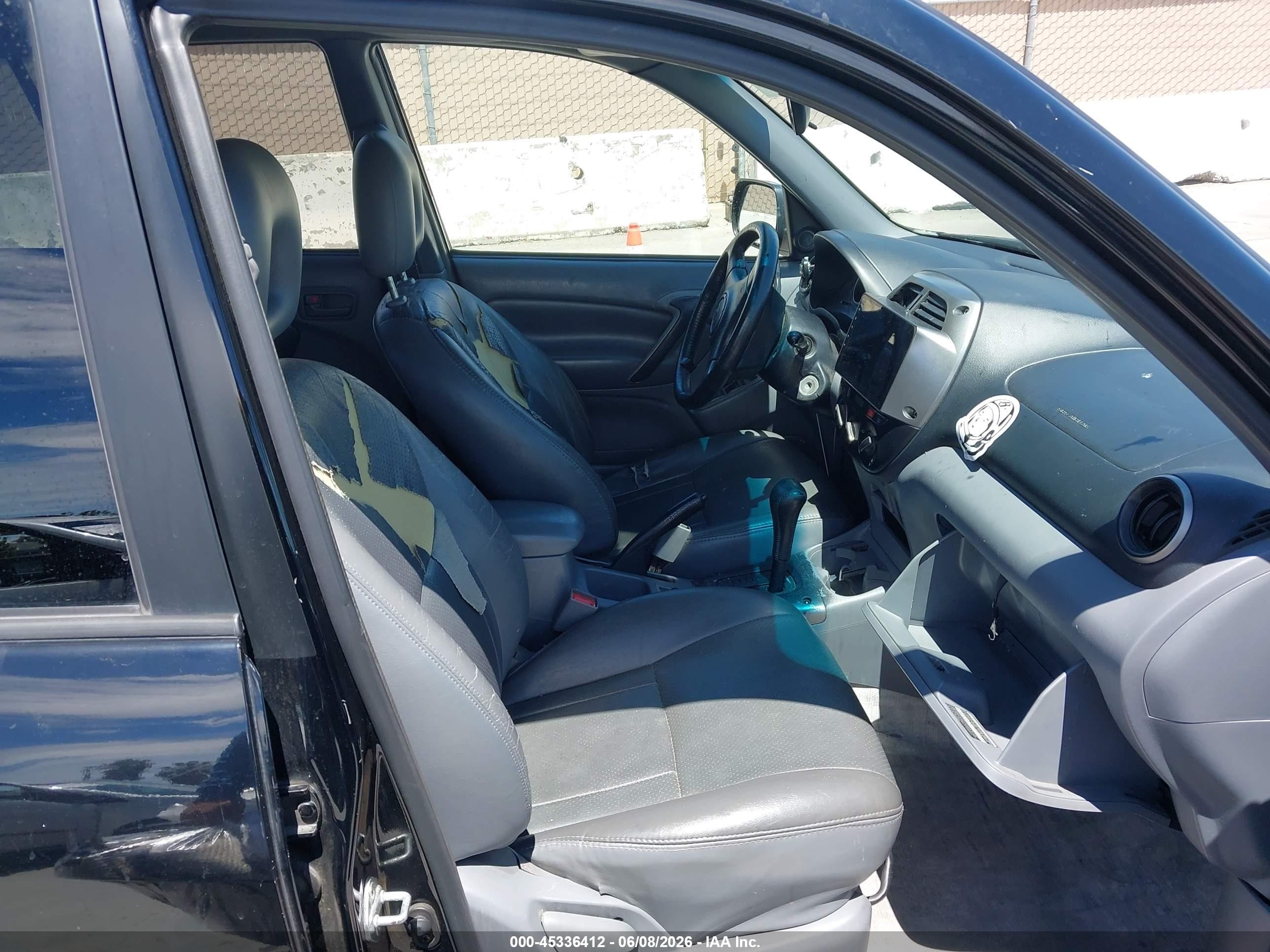 2002 Toyota Rav4   Black vin: JTEGH20V620051886