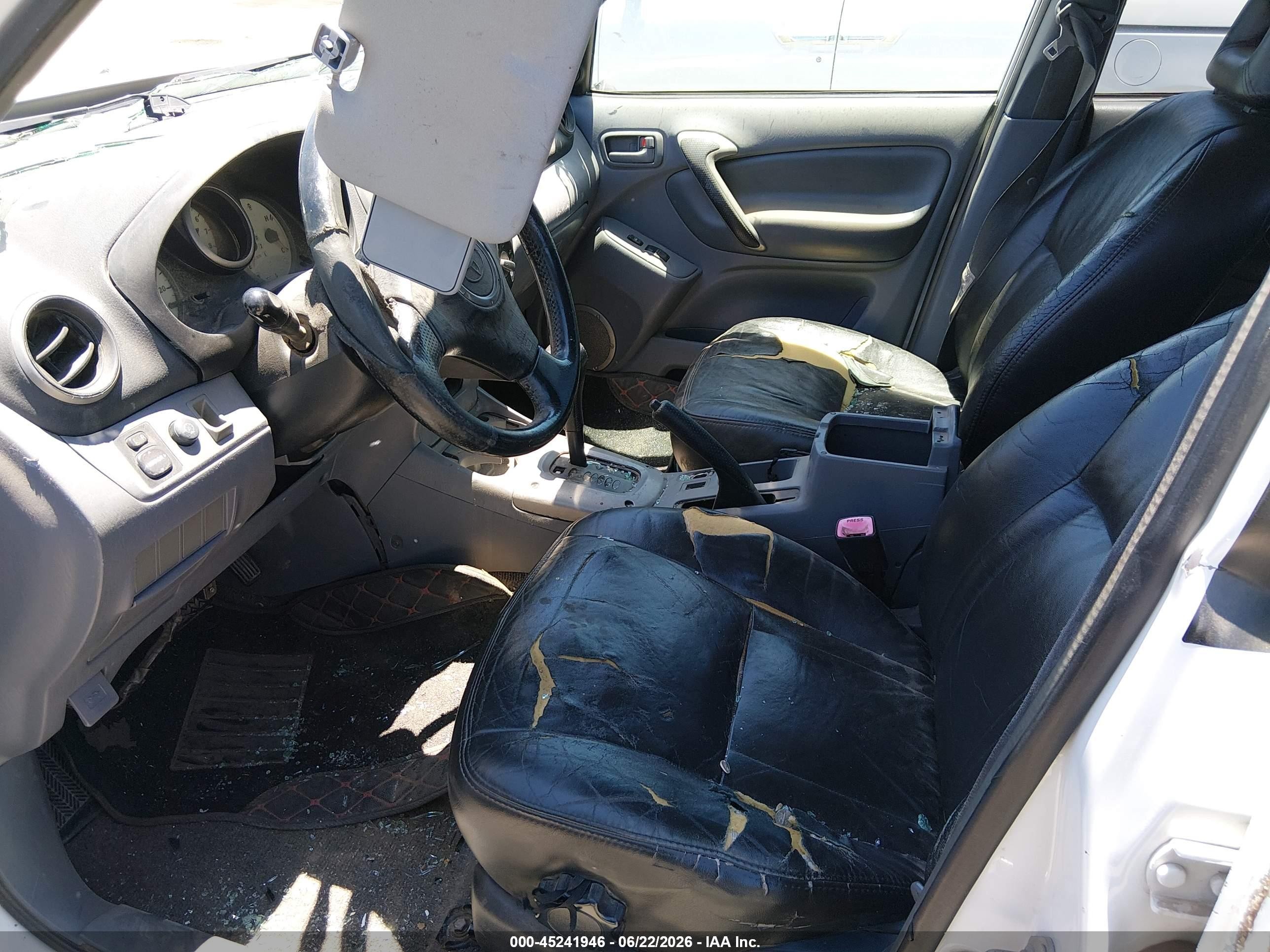 2002 Toyota Rav4   White vin: JTEGH20V620077646