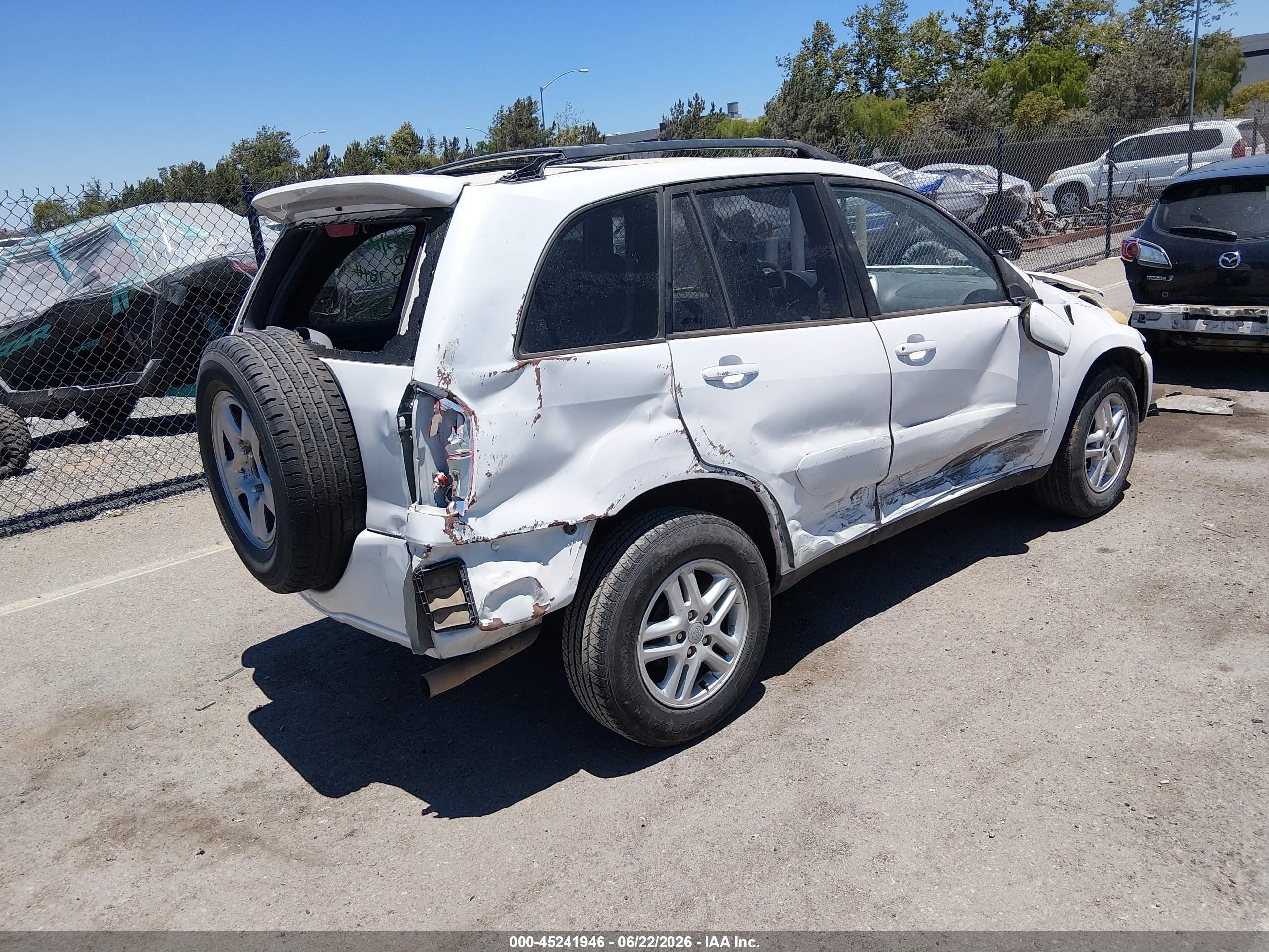 2002 Toyota Rav4   White vin: JTEGH20V620077646