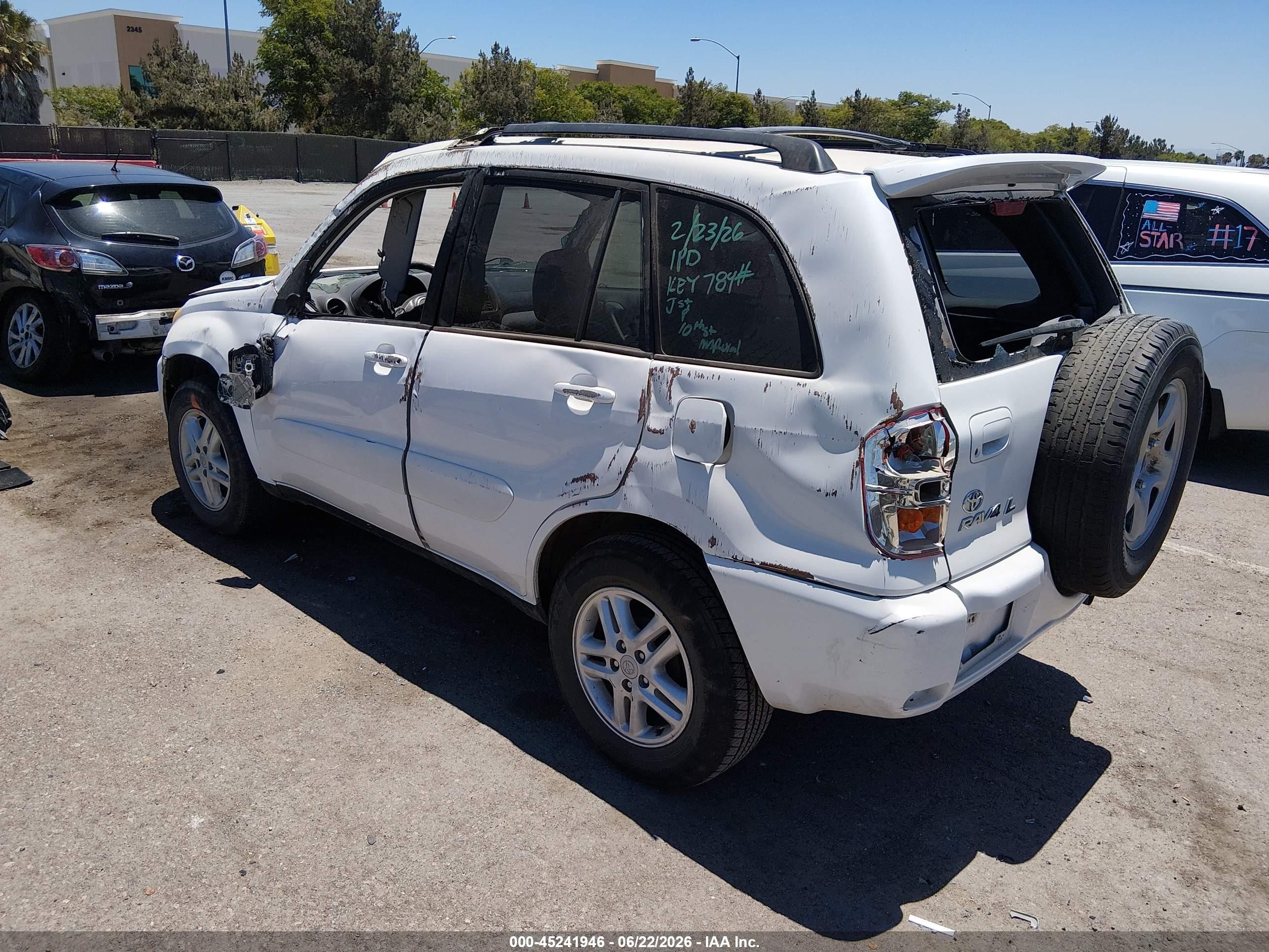 2002 Toyota Rav4   White vin: JTEGH20V620077646