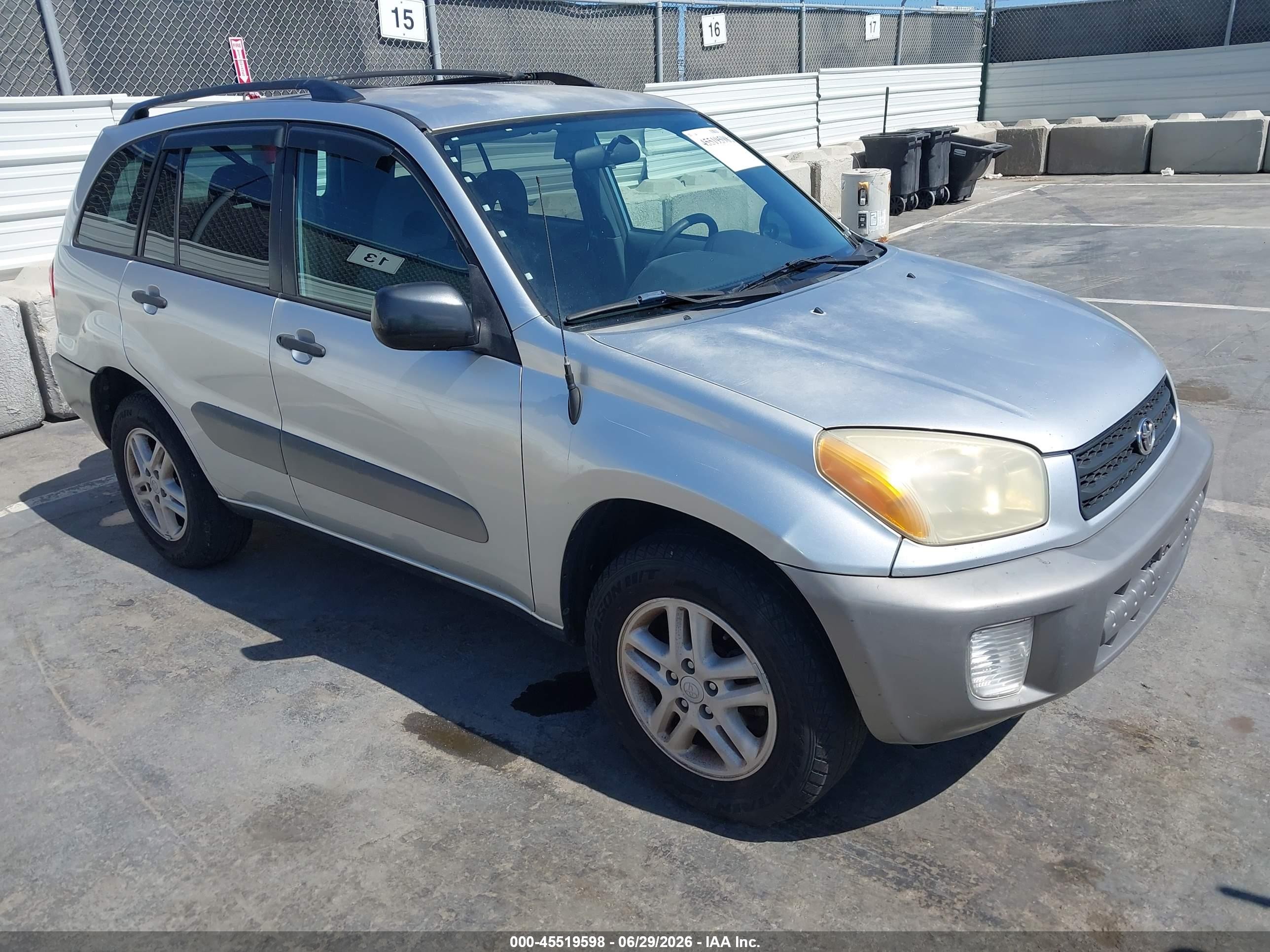 2002 Toyota Rav4   Silver vin: JTEGH20V720051752