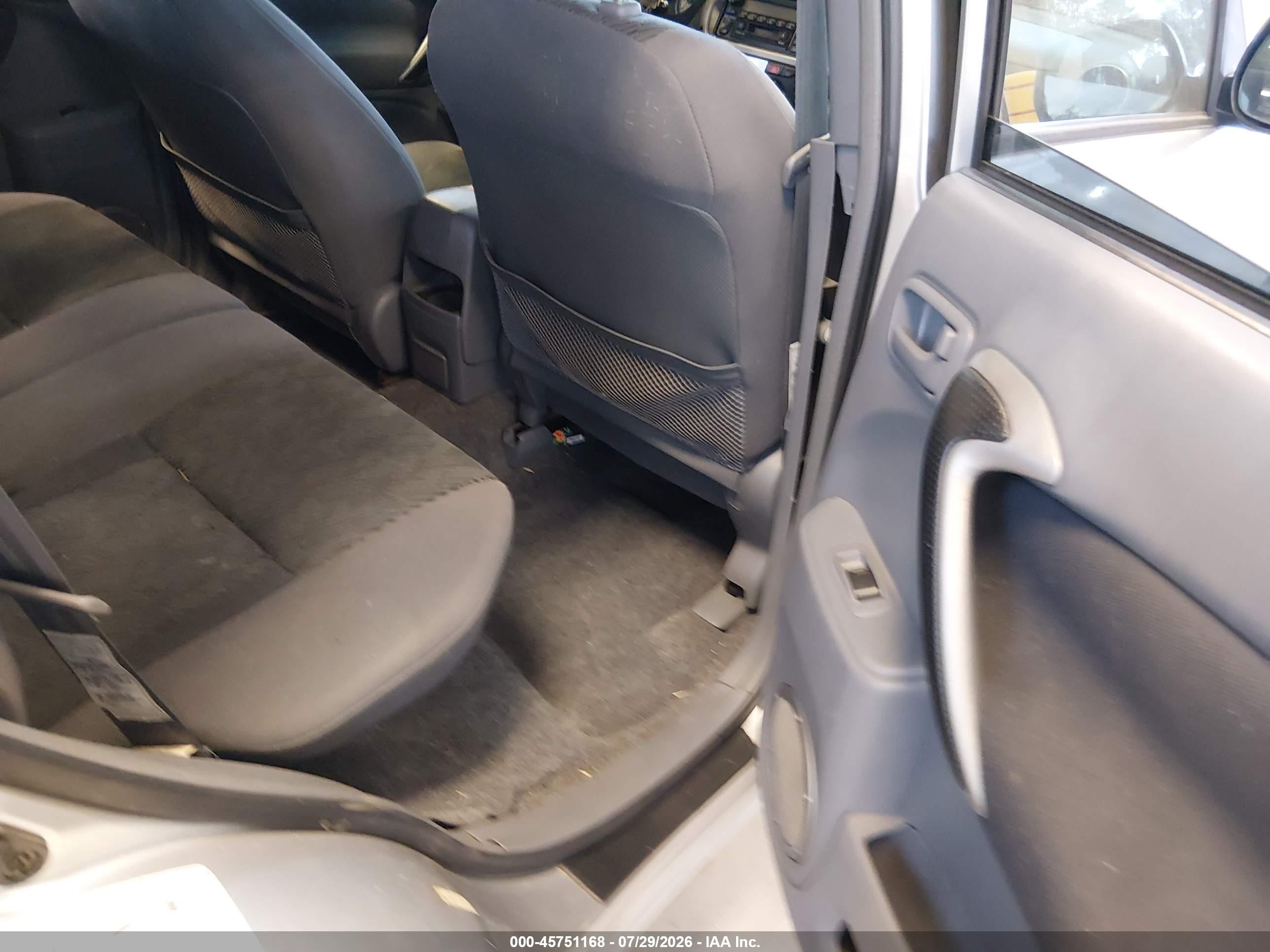 2002 Toyota Rav4   Silver vin: JTEGH20V726005805