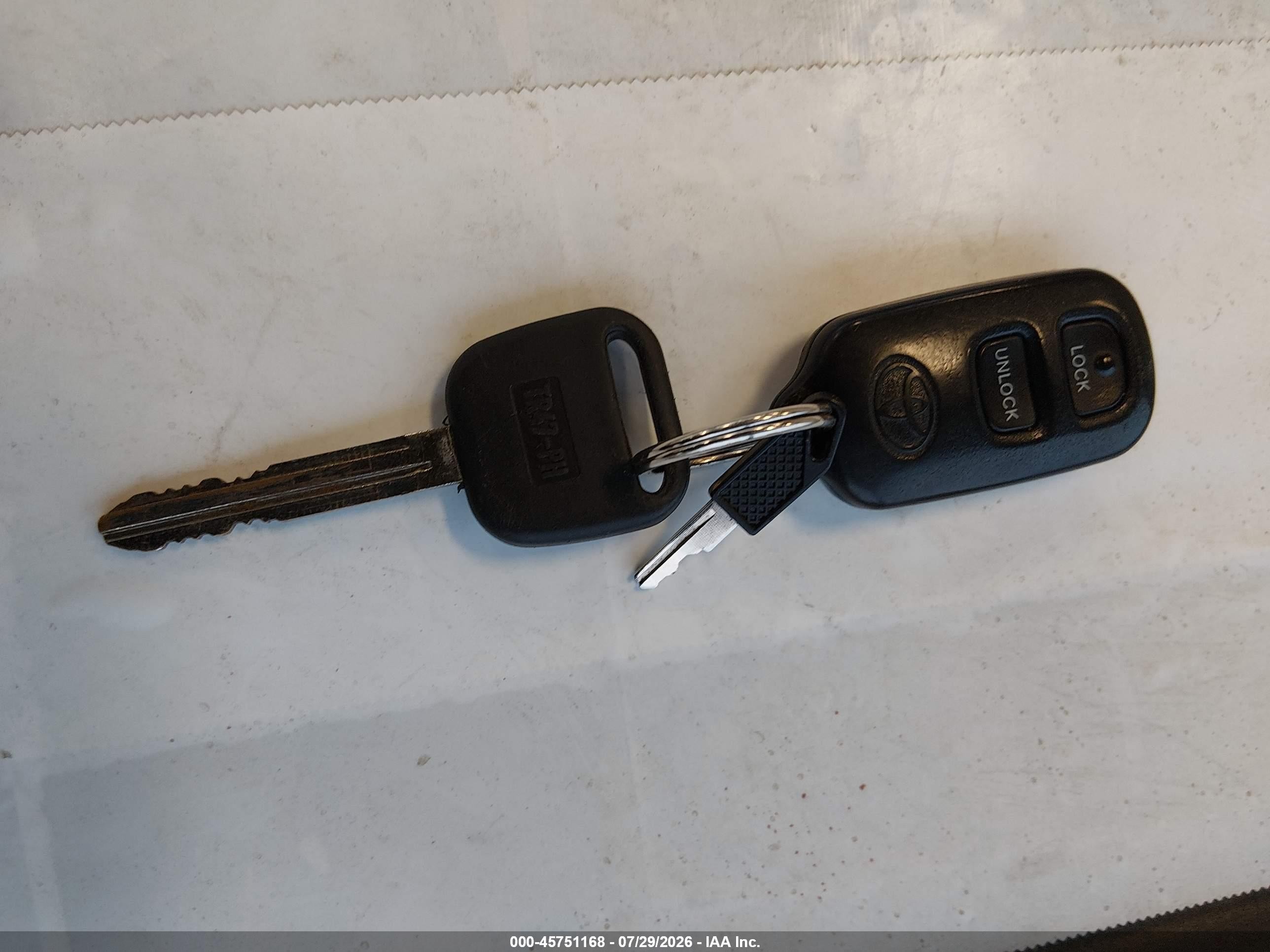 2002 Toyota Rav4   Silver vin: JTEGH20V726005805