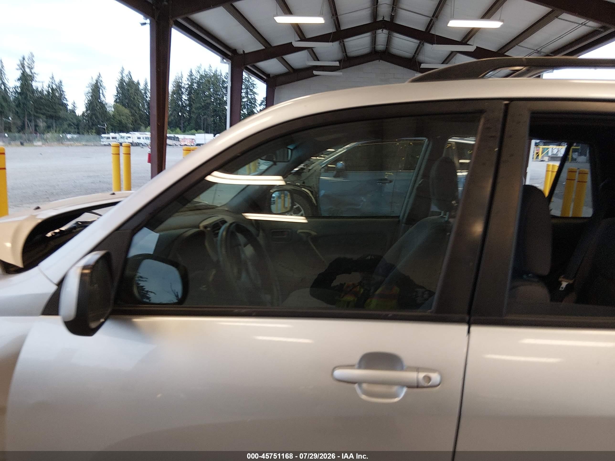 2002 Toyota Rav4   Silver vin: JTEGH20V726005805