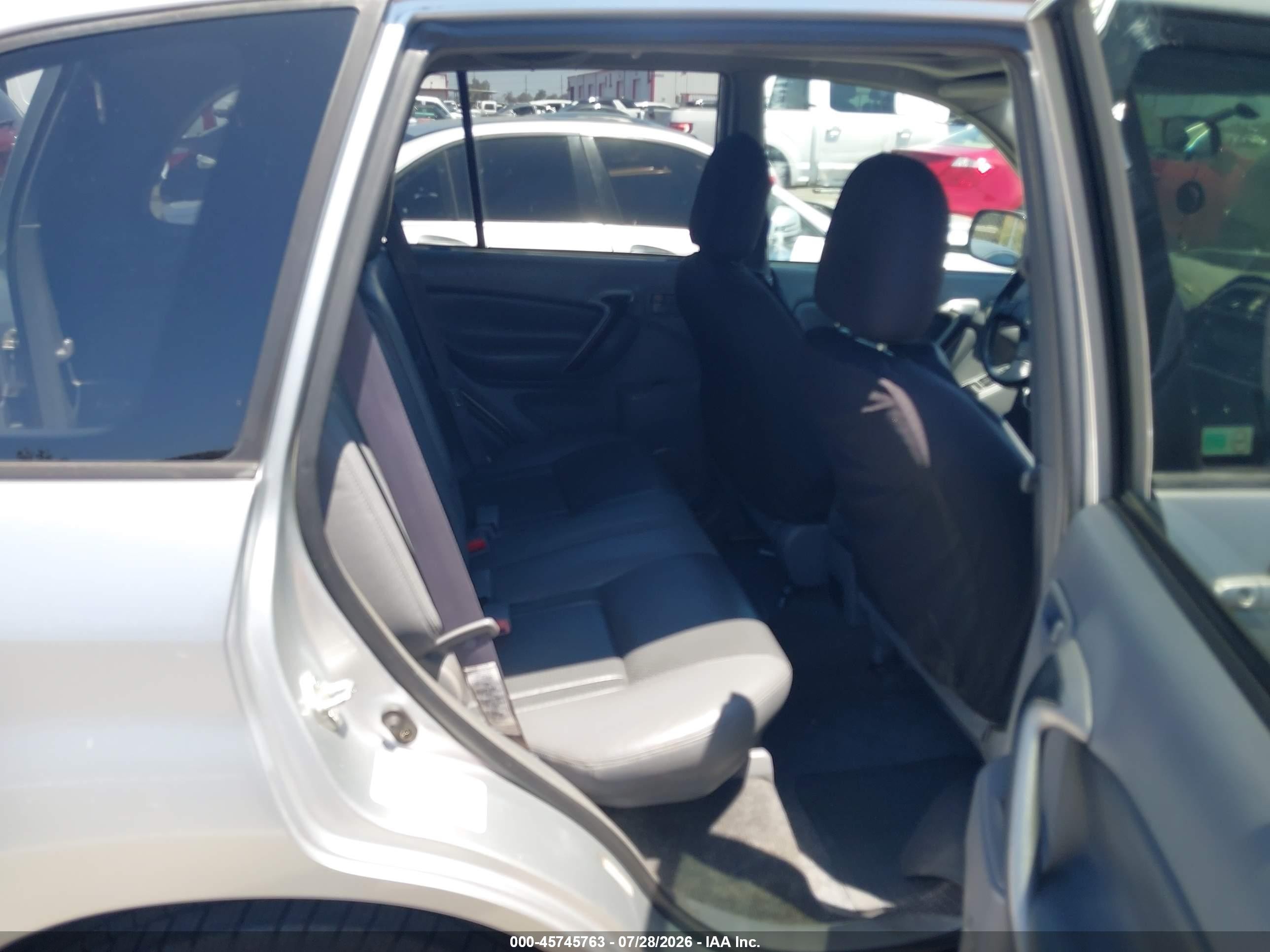 2002 Toyota Rav4   Silver vin: JTEGH20V726010227