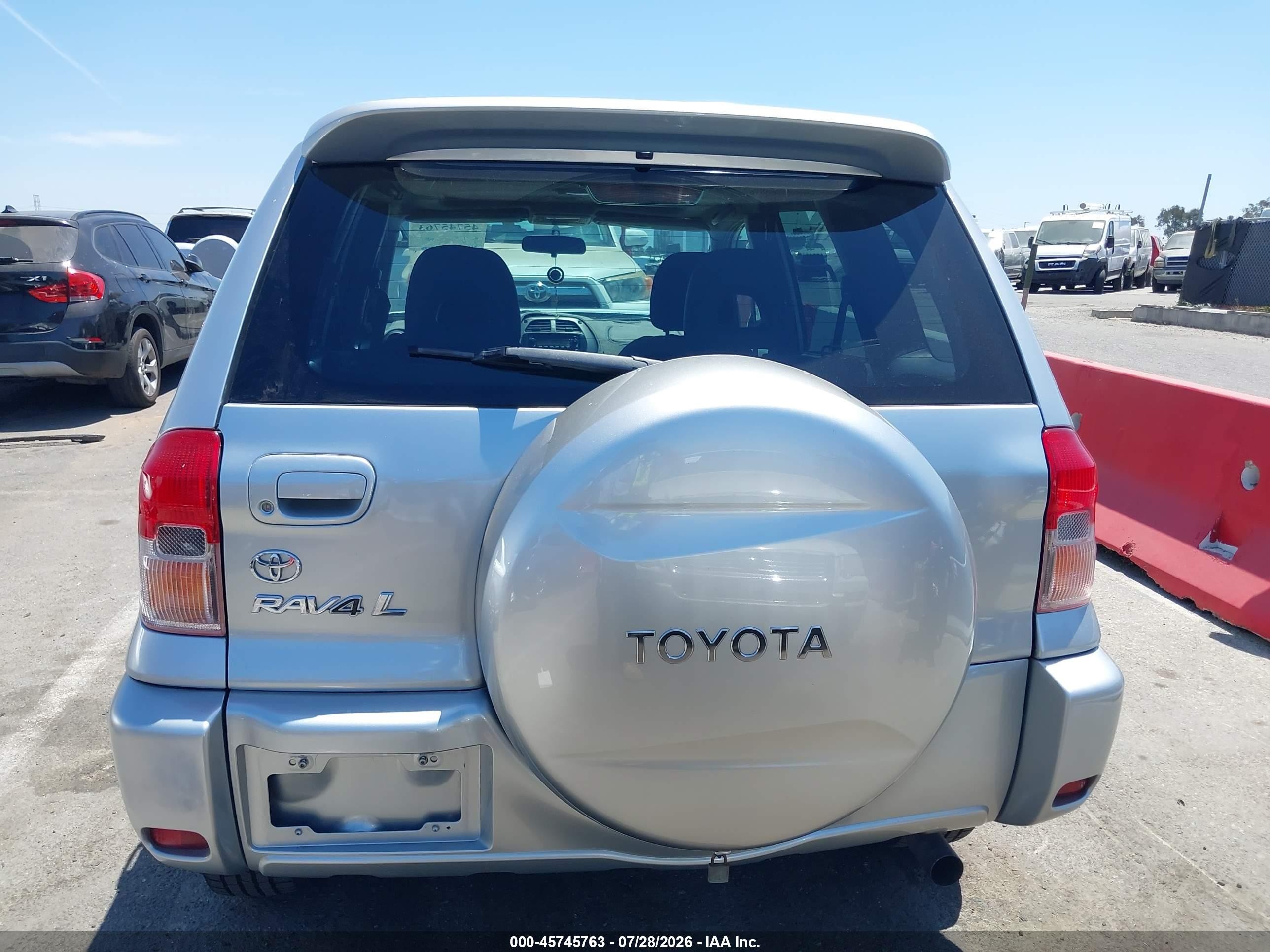 2002 Toyota Rav4   Silver vin: JTEGH20V726010227