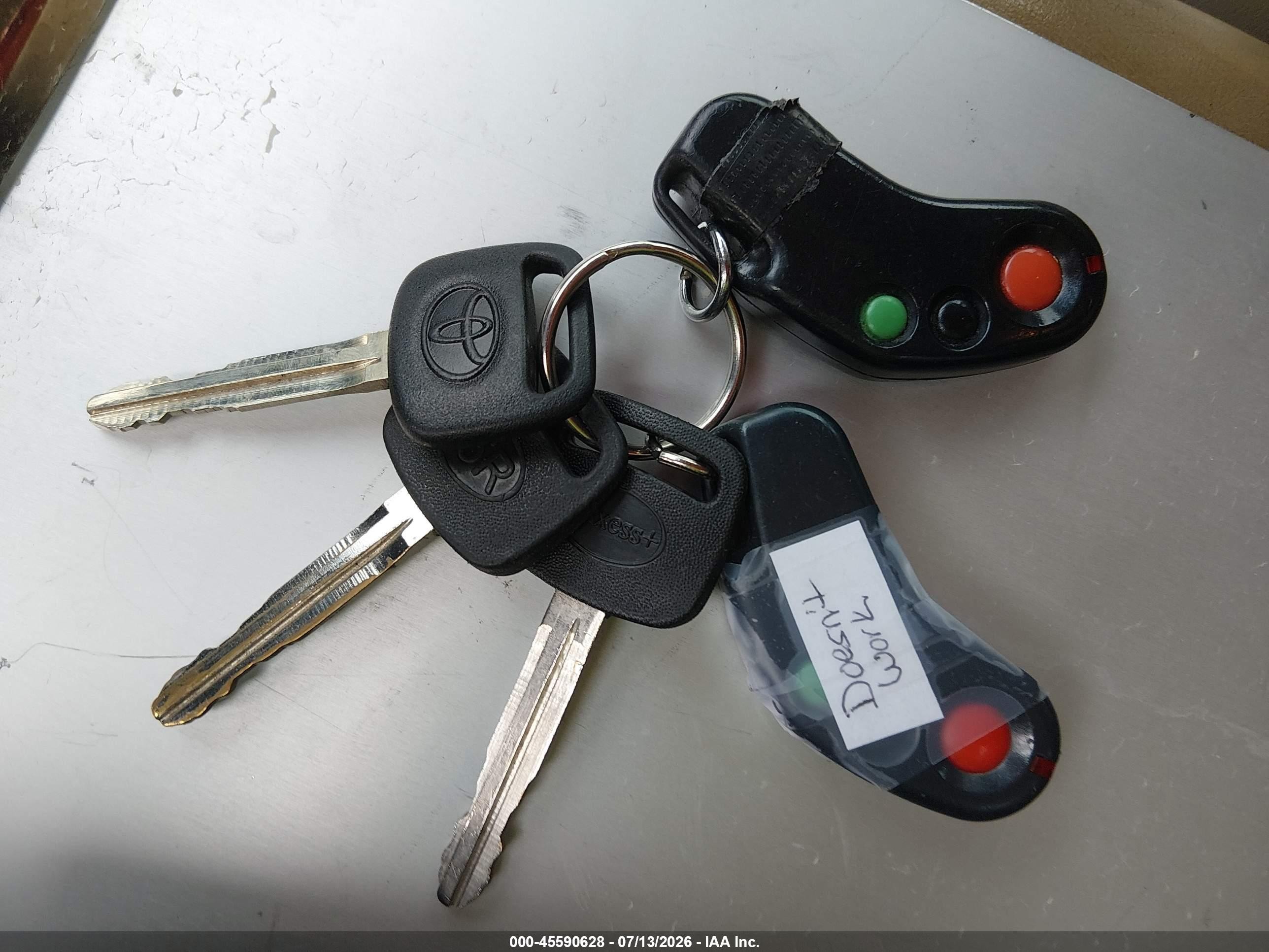 2003 Toyota Rav4   Черный vin: JTEGH20V730095283