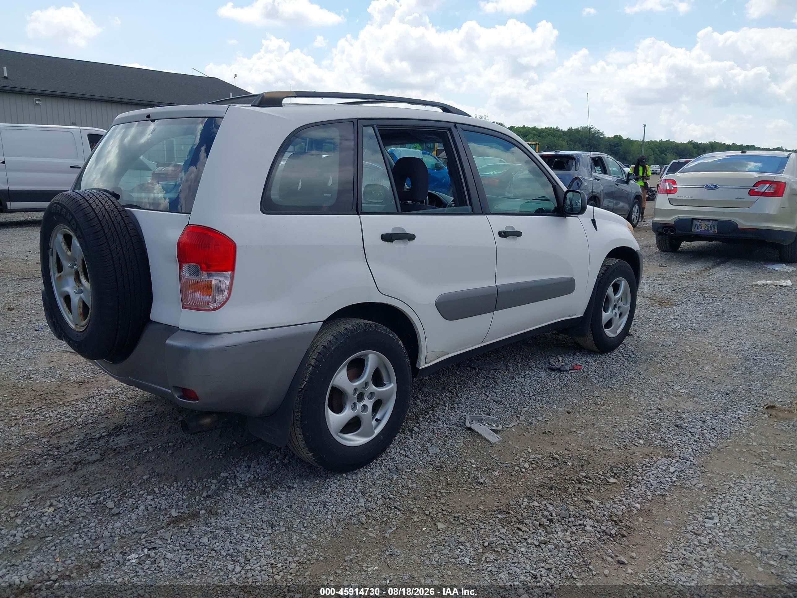 2002 Toyota Rav4   White vin: JTEGH20V820054367