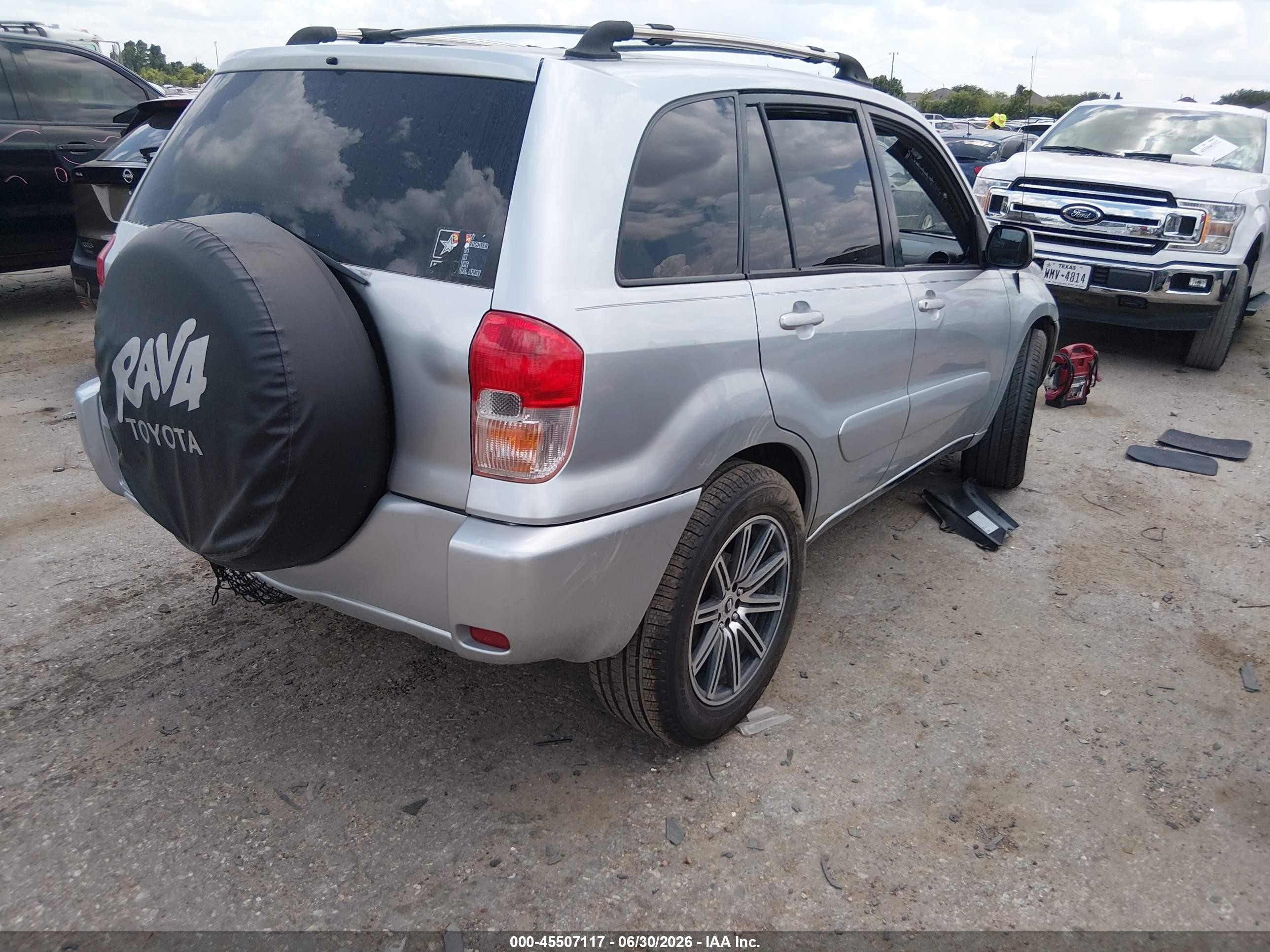2002 Toyota Rav4   Silver vin: JTEGH20V820075008