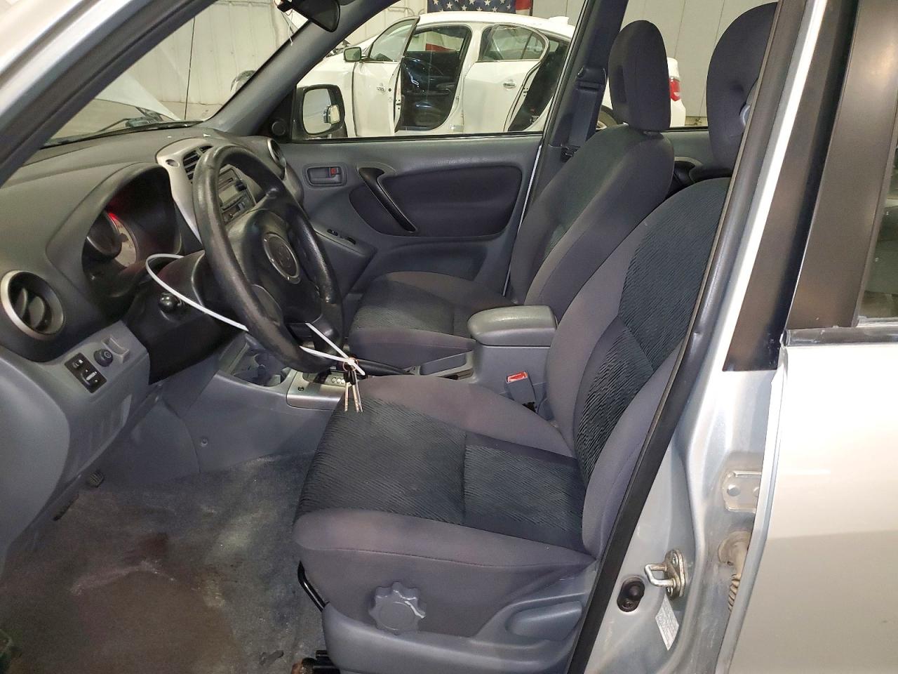 2003 Toyota Rav4 Base Silver vin: JTEGH20V836013395
