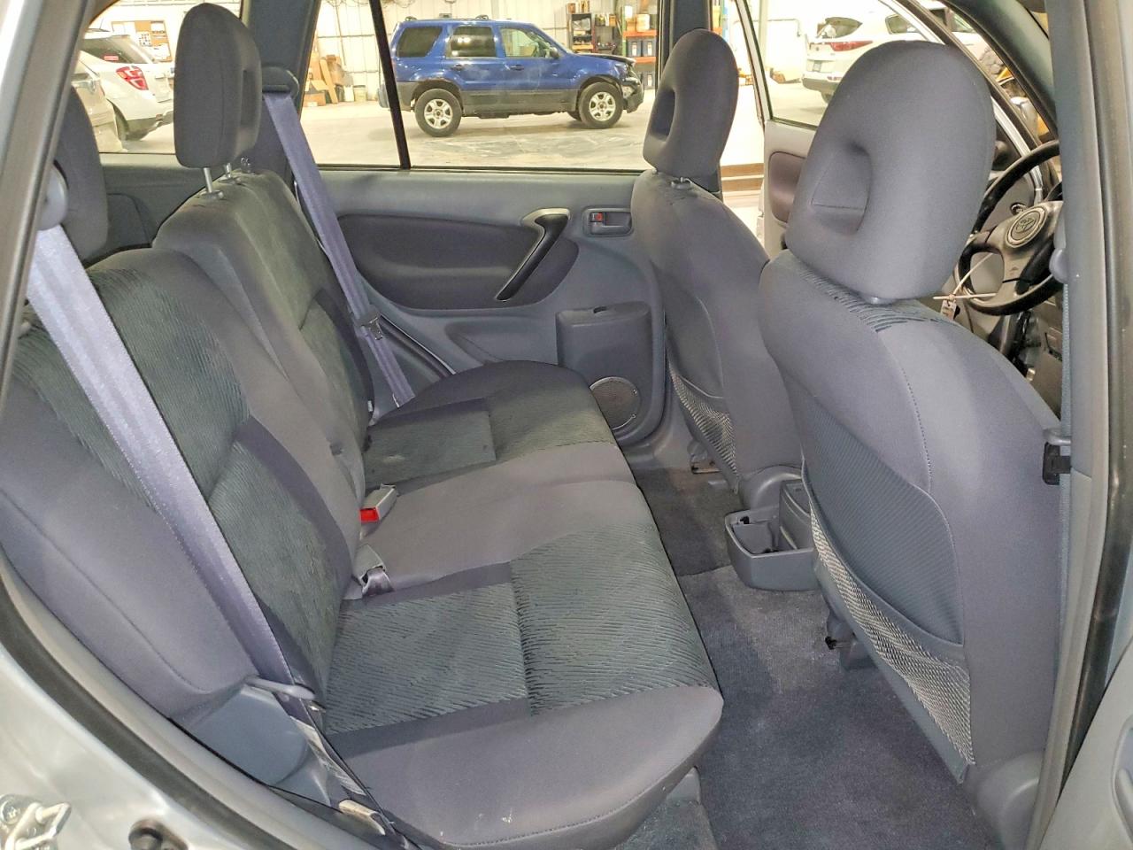 2003 Toyota Rav4 Base Silver vin: JTEGH20V836013395