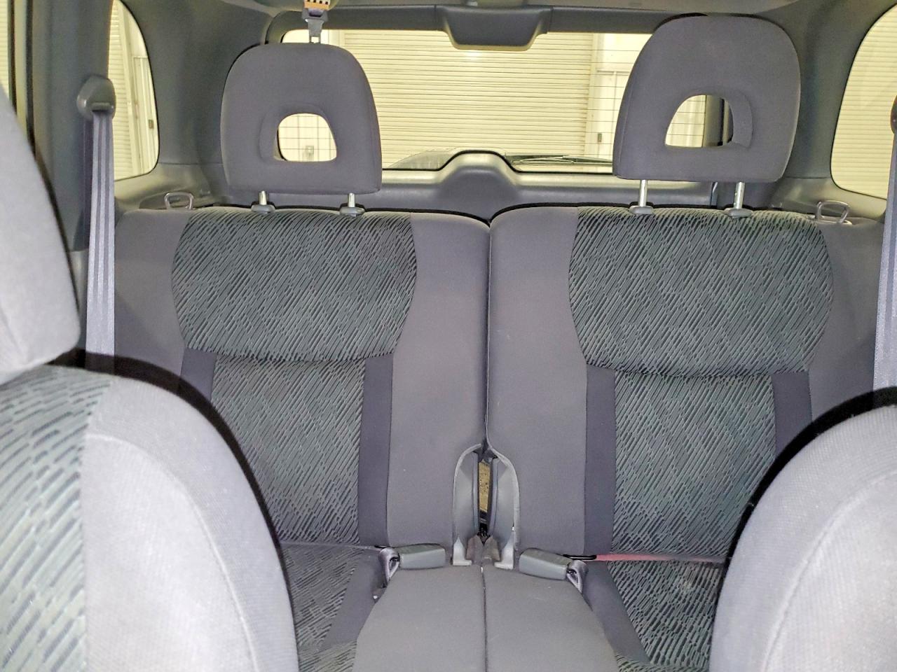 2003 Toyota Rav4 Base Silver vin: JTEGH20V836013395