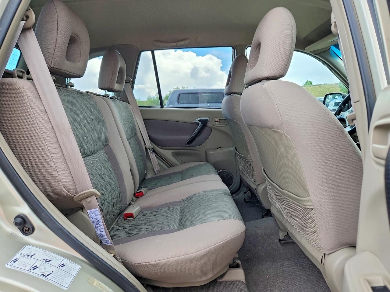 2003 Toyota Rav4 Base Gold vin: JTEGH20V930092269