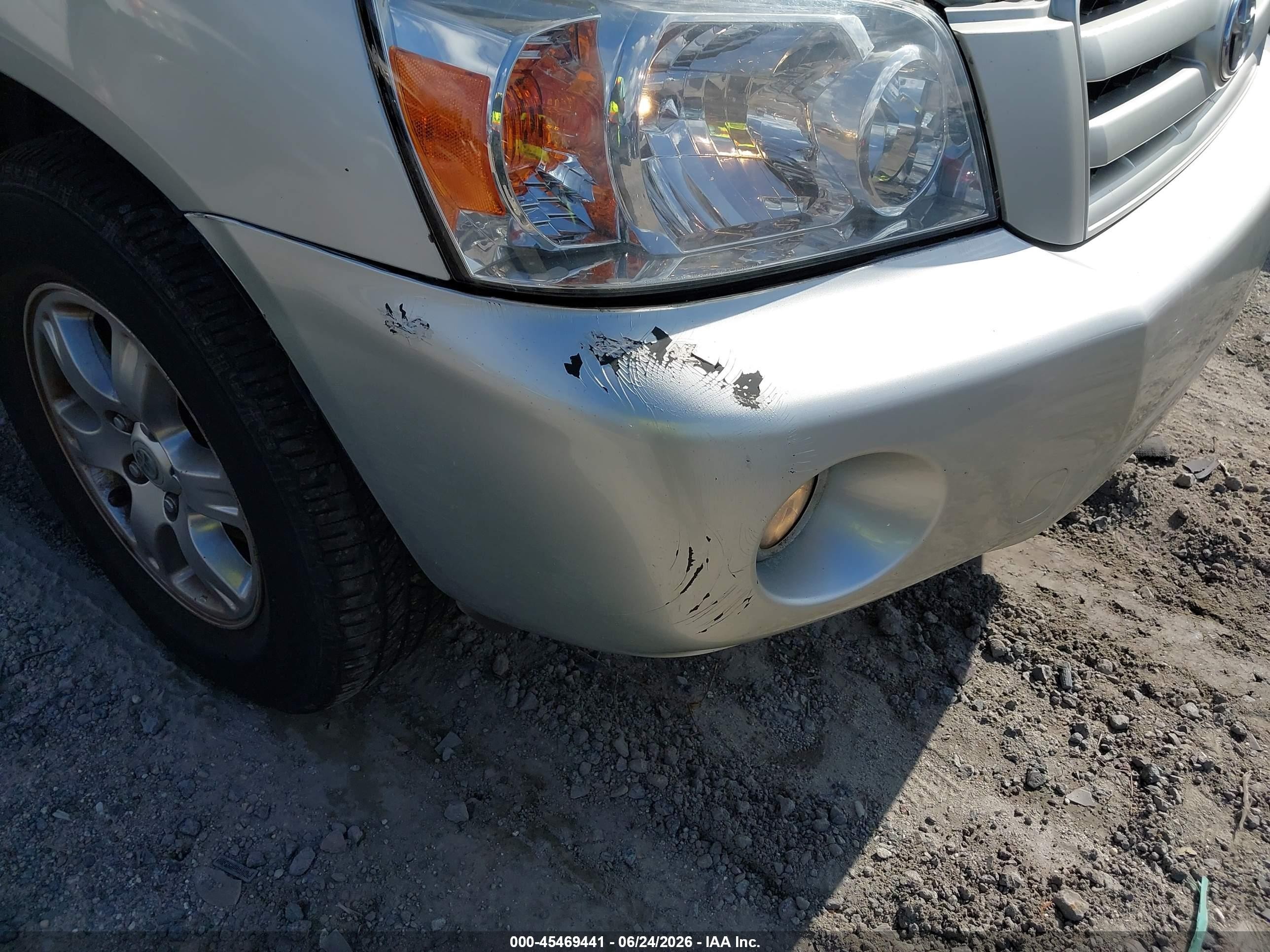 2005 Toyota Highlander V6 Gray vin: JTEGP21A050075135