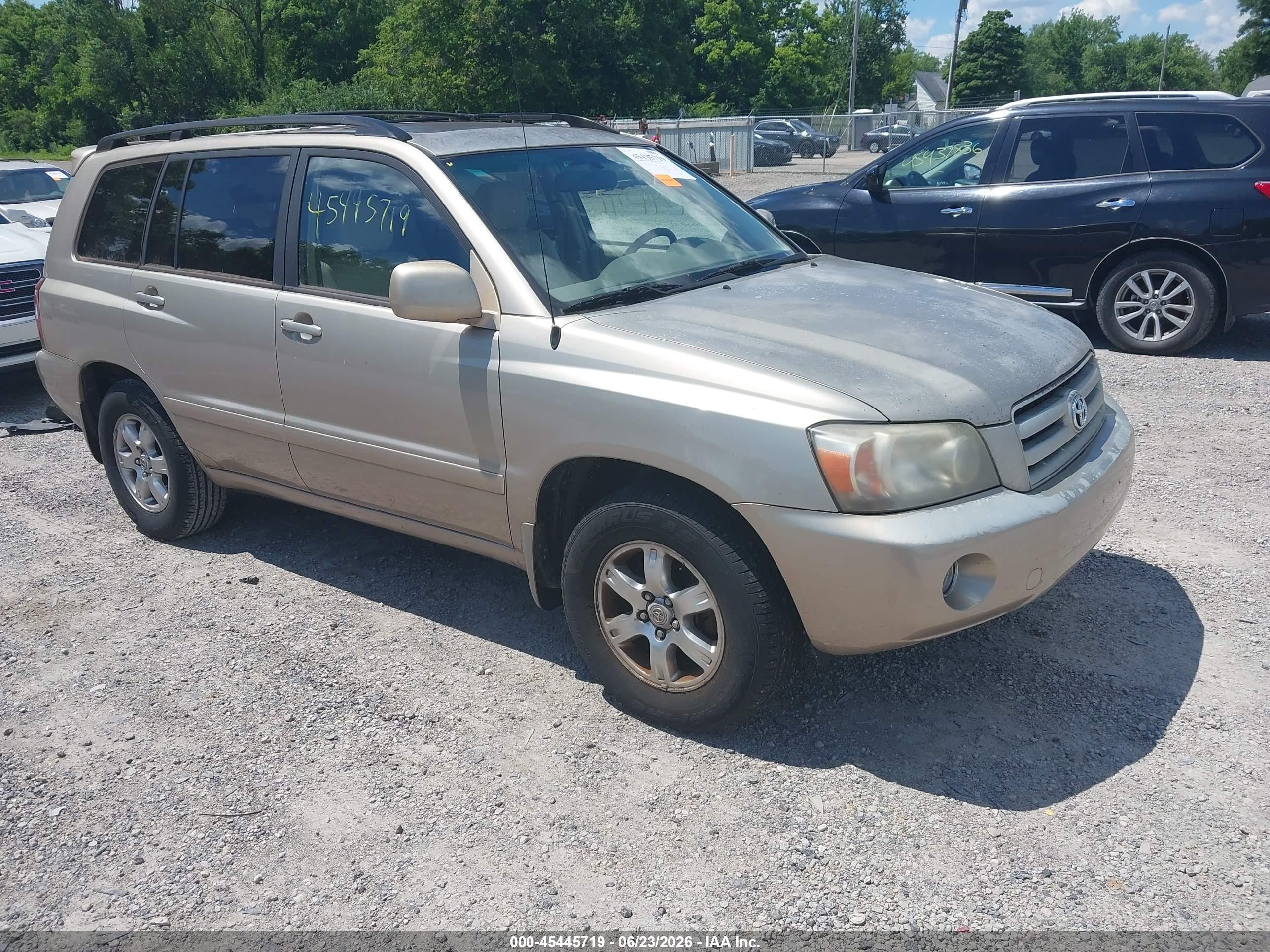 2007 Toyota Highlander V6 (2 Rows) (a5) Beige vin: JTEGP21A070138365