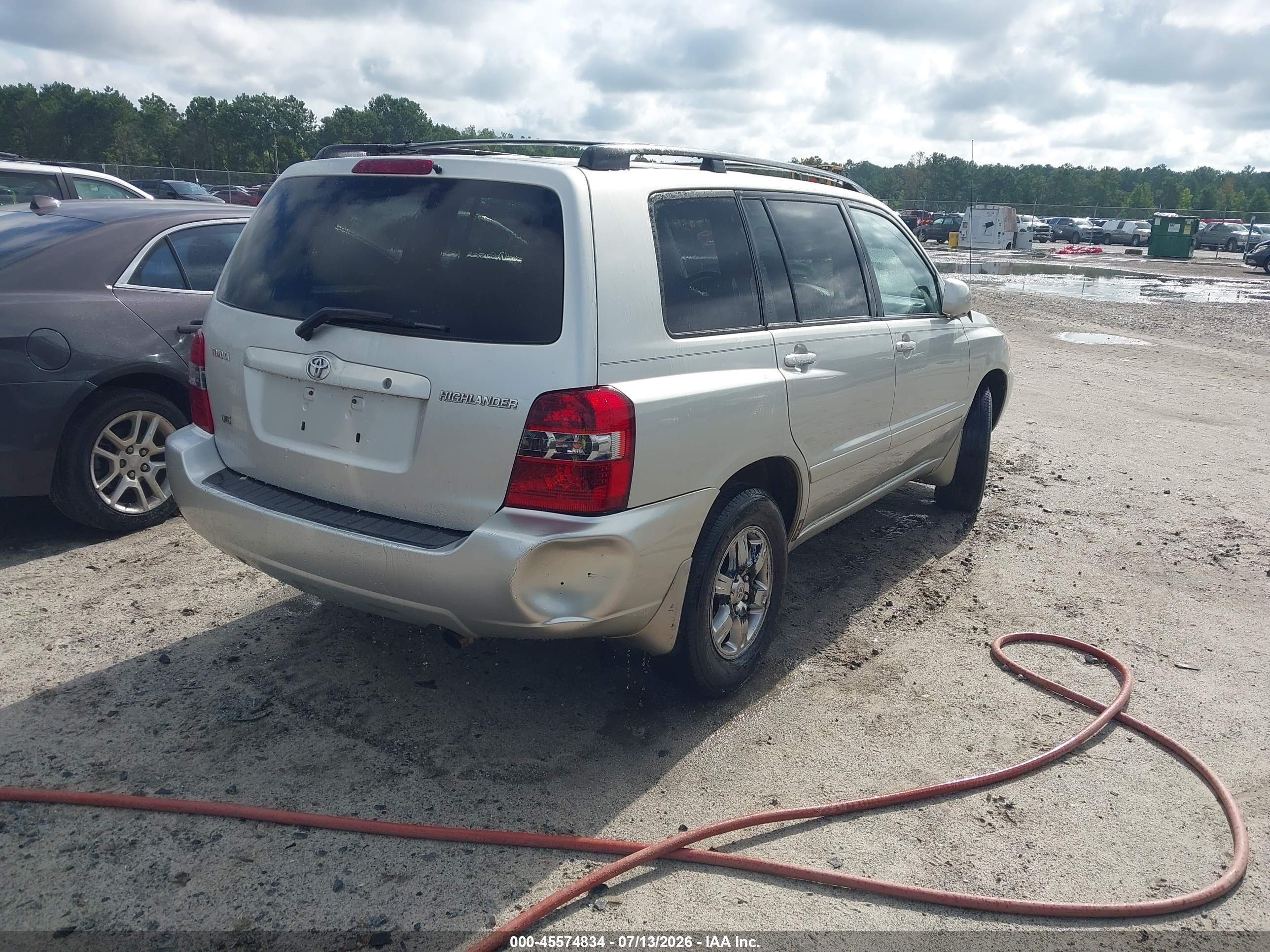 2004 Toyota Highlander V6 Silver vin: JTEGP21A140010471