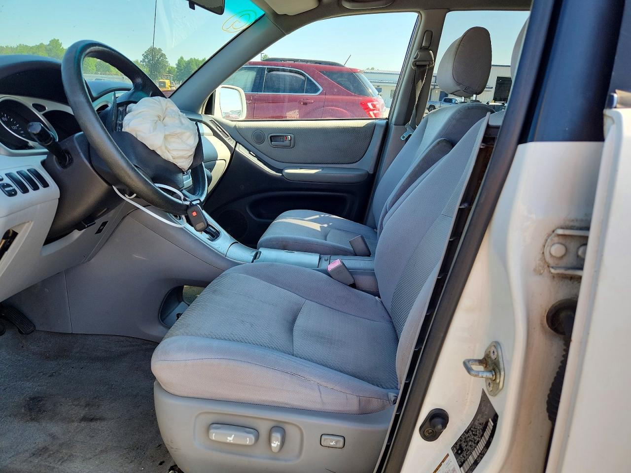 2004 Toyota Highlander Base Белый vin: JTEGP21A140039193