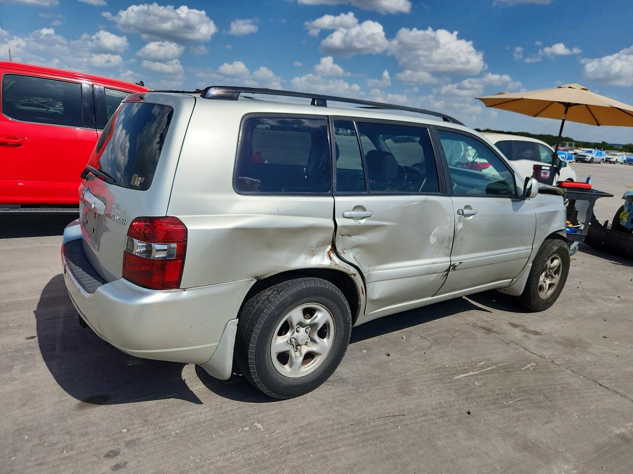 2004 Toyota Highlander Base Silver vin: JTEGP21A140040697