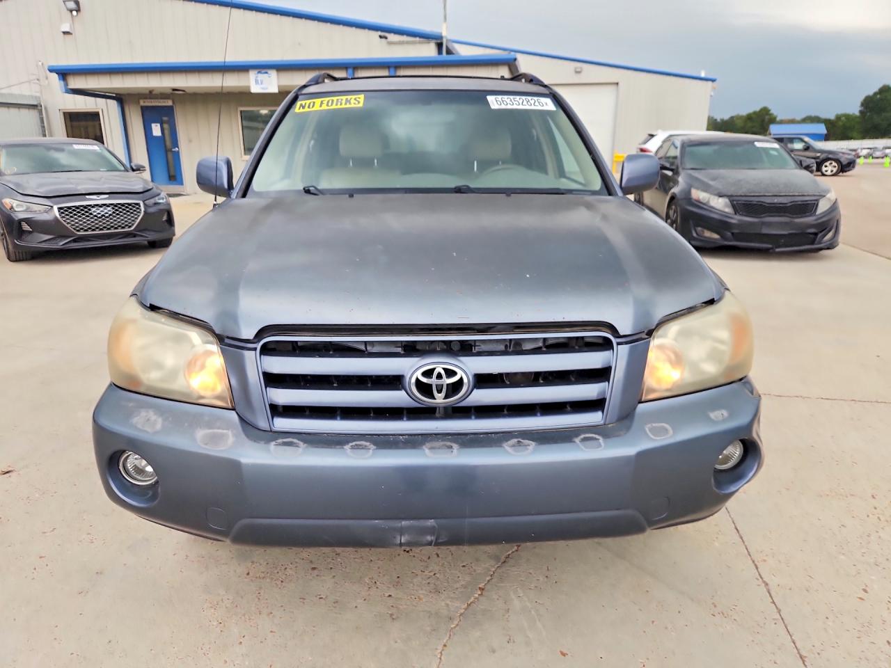 2006 Toyota Highlander Base Blue vin: JTEGP21A160121234