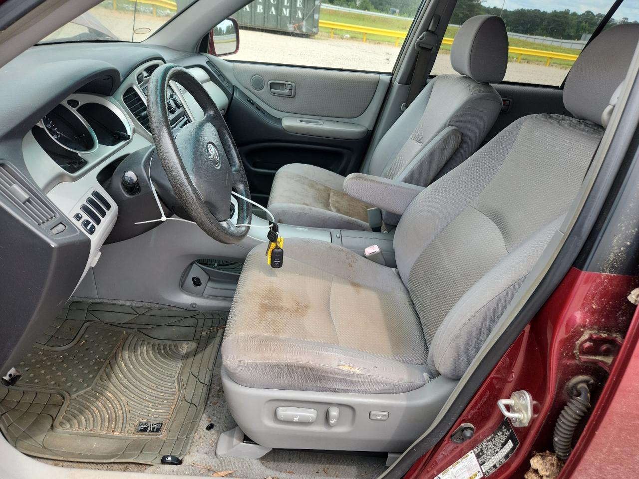2004 Toyota Highlander Std Burgundy vin: JTEGP21A340011623