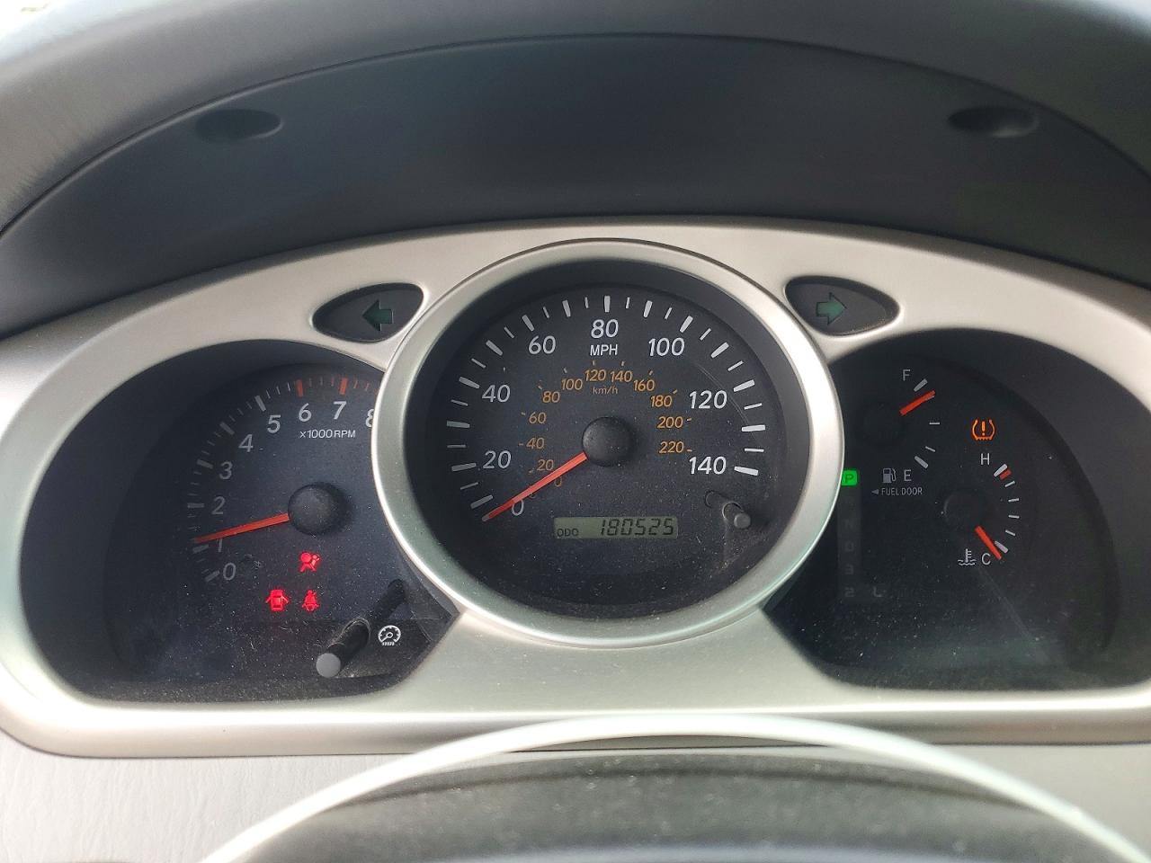 2006 Toyota Highlander Limited Silver vin: JTEGP21A460120529