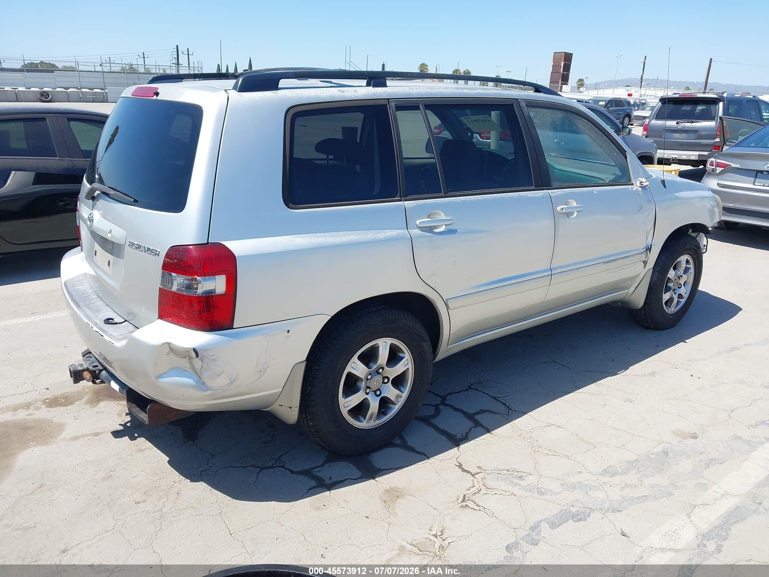 2005 Toyota Highlander V6 Silver vin: JTEGP21A550066320