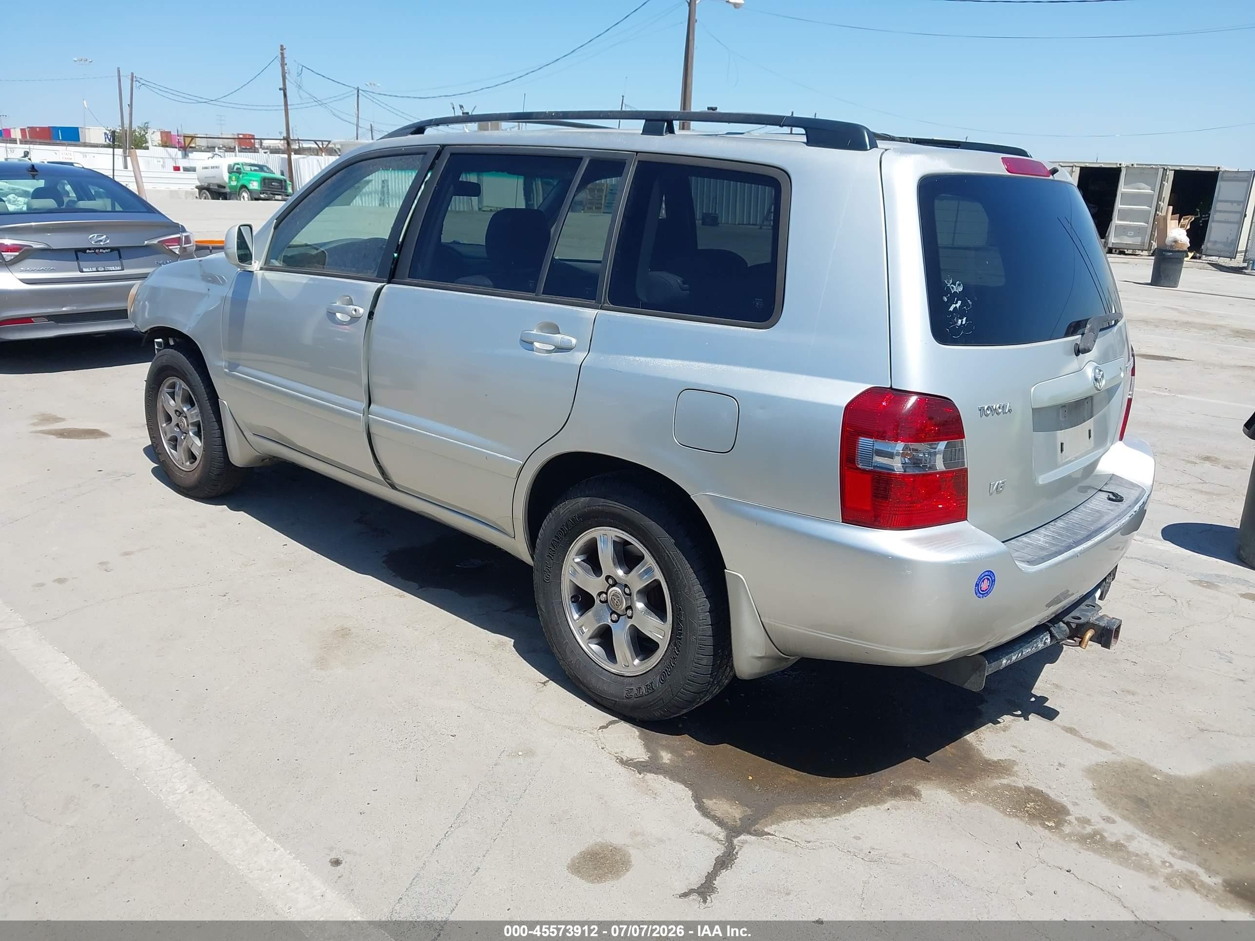 2005 Toyota Highlander V6 Silver vin: JTEGP21A550066320