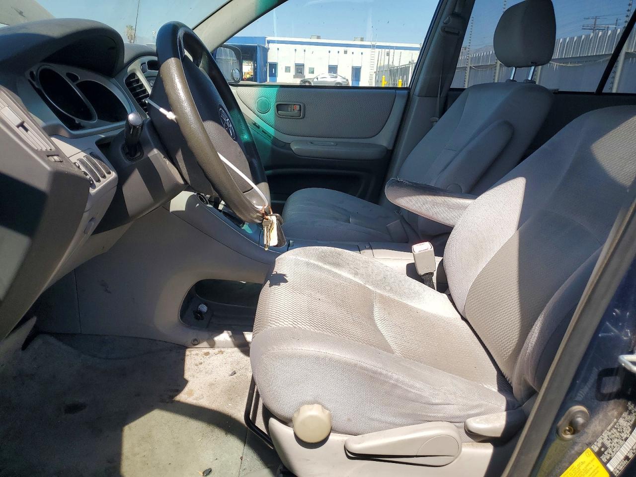 2006 Toyota Highlander Base Blue vin: JTEGP21A560122922