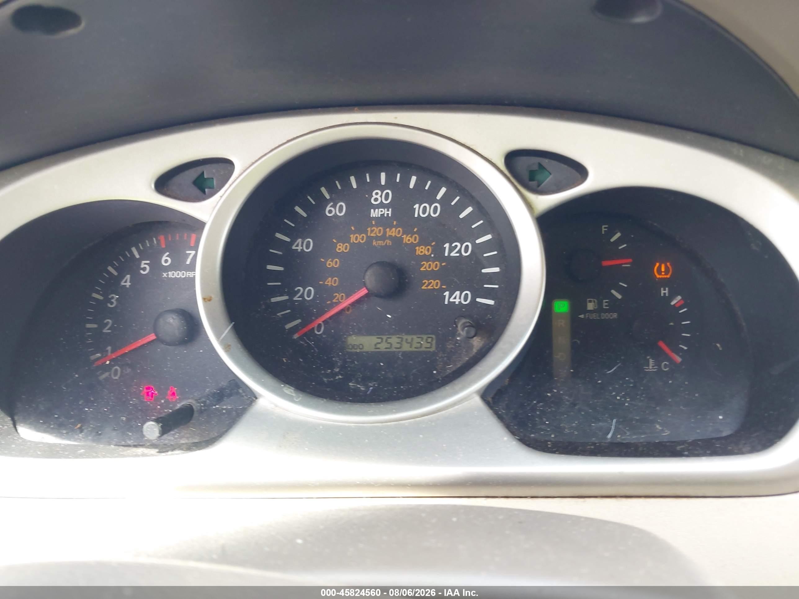 2007 Toyota Highlander V6 (2 Rows) (a5) Gold vin: JTEGP21A670143103