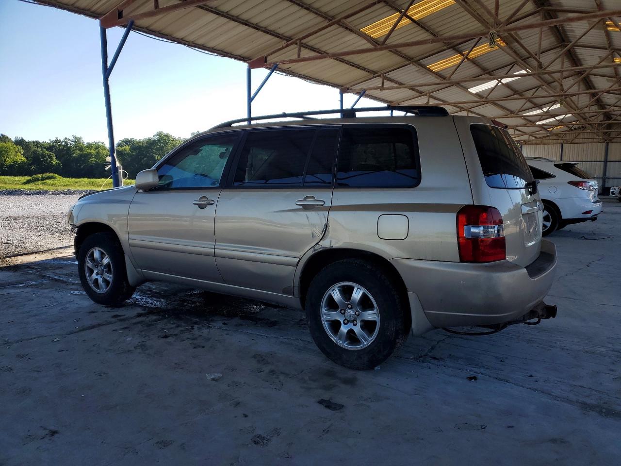 2004 Toyota Highlander Base Gold vin: JTEGP21A740026674