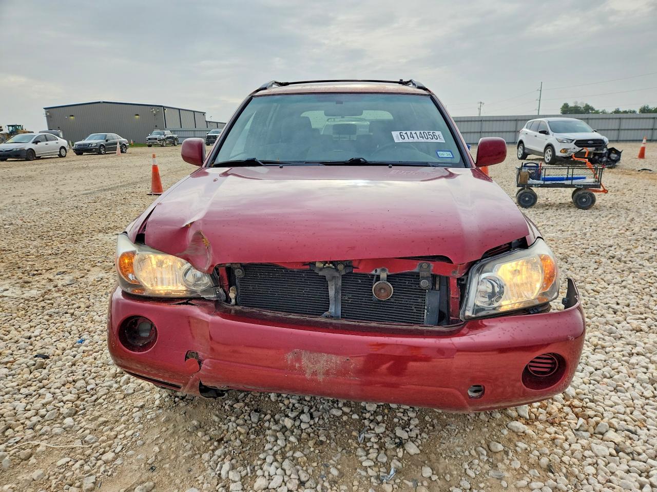 2004 Toyota Highlander Base Red vin: JTEGP21A740041336