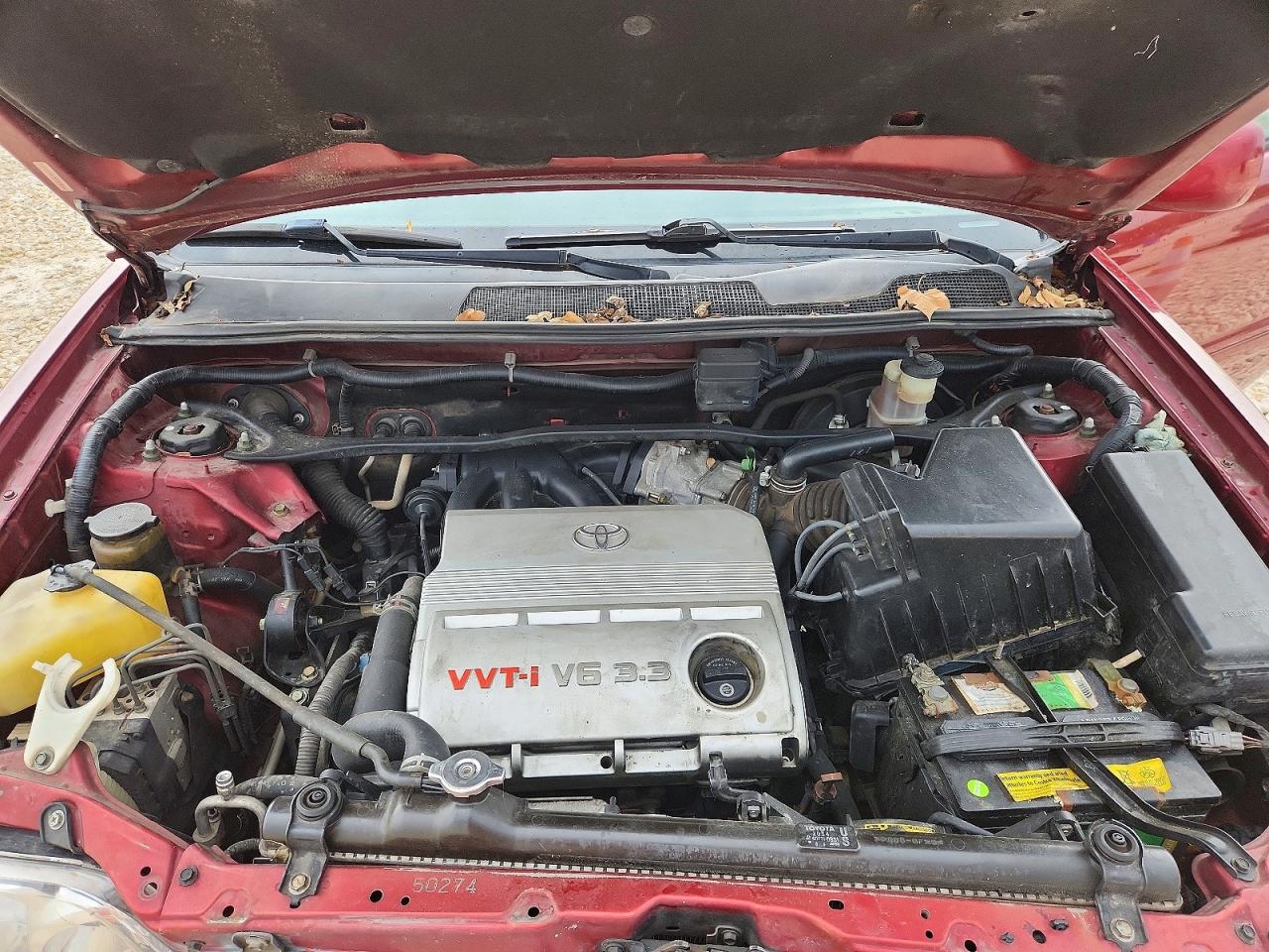 2004 Toyota Highlander Base Red vin: JTEGP21A740041336