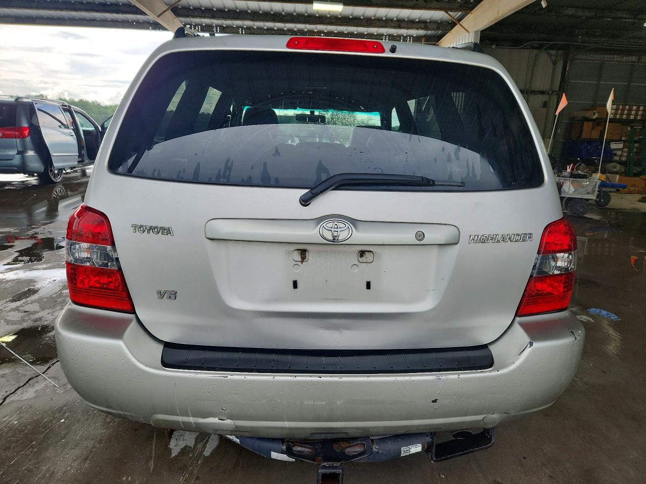 2005 Toyota Highlander Limited Silver vin: JTEGP21A750055416