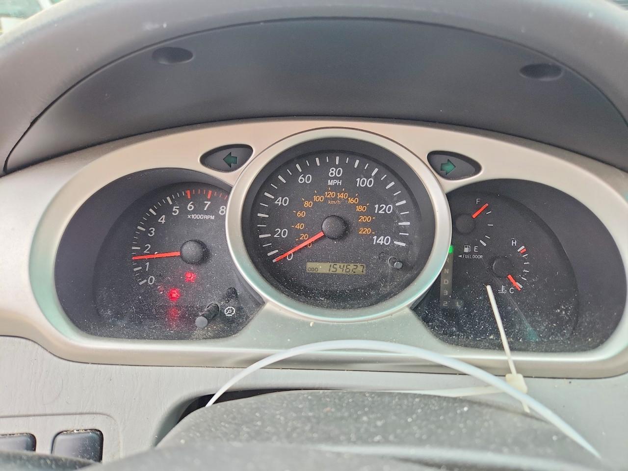 2004 Toyota Highlander Base Silver vin: JTEGP21A840026845