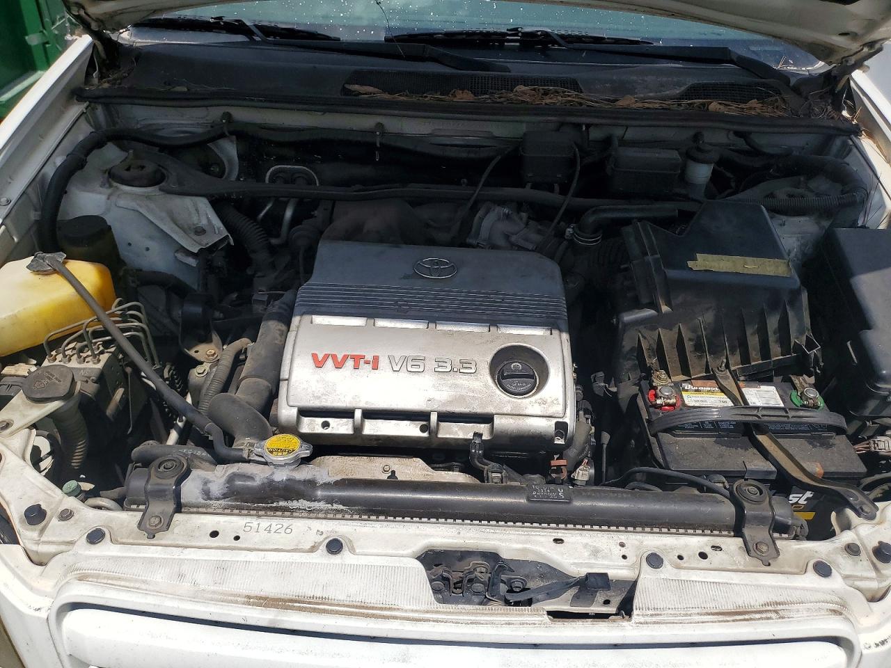 2004 Toyota Highlander Base White vin: JTEGP21A840029132