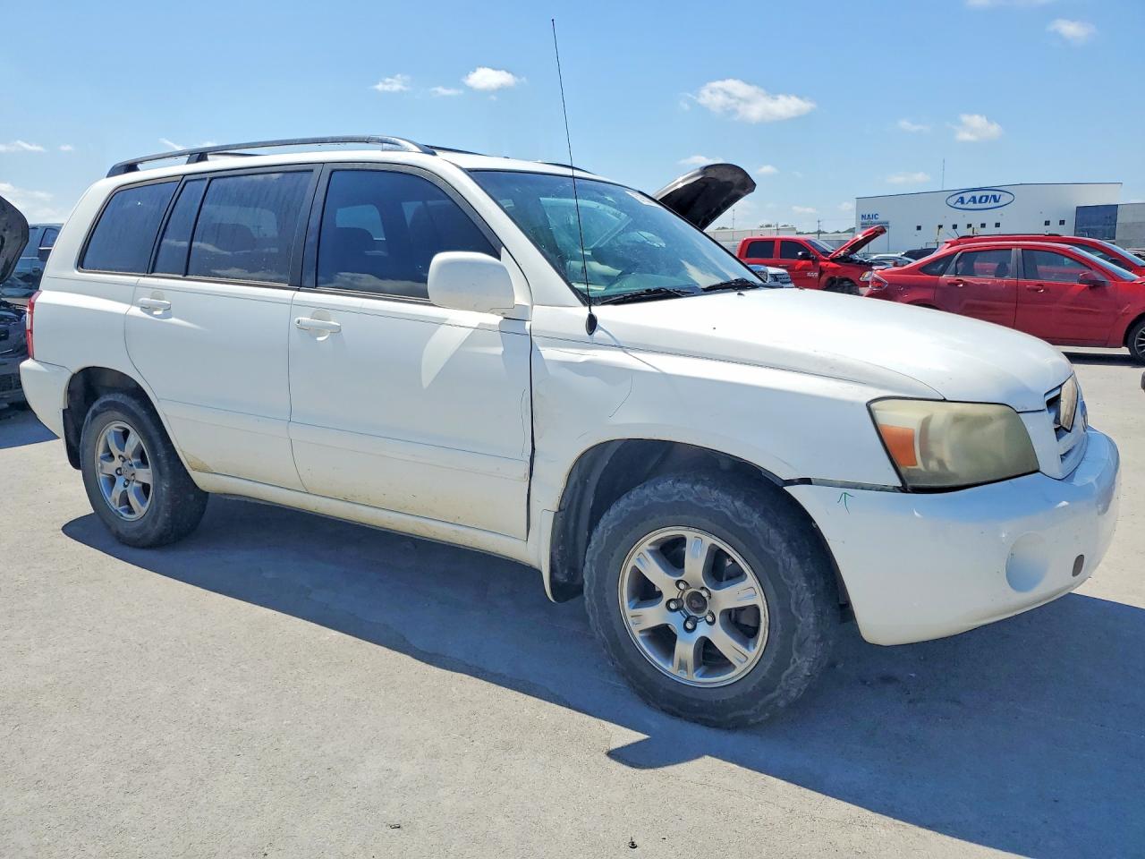2005 Toyota Highlander Limited White vin: JTEGP21A850070653