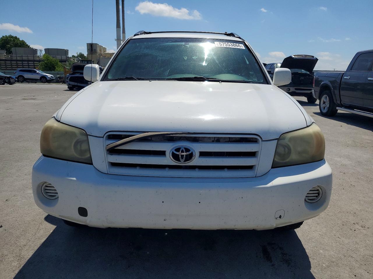 2005 Toyota Highlander Limited White vin: JTEGP21A850070653