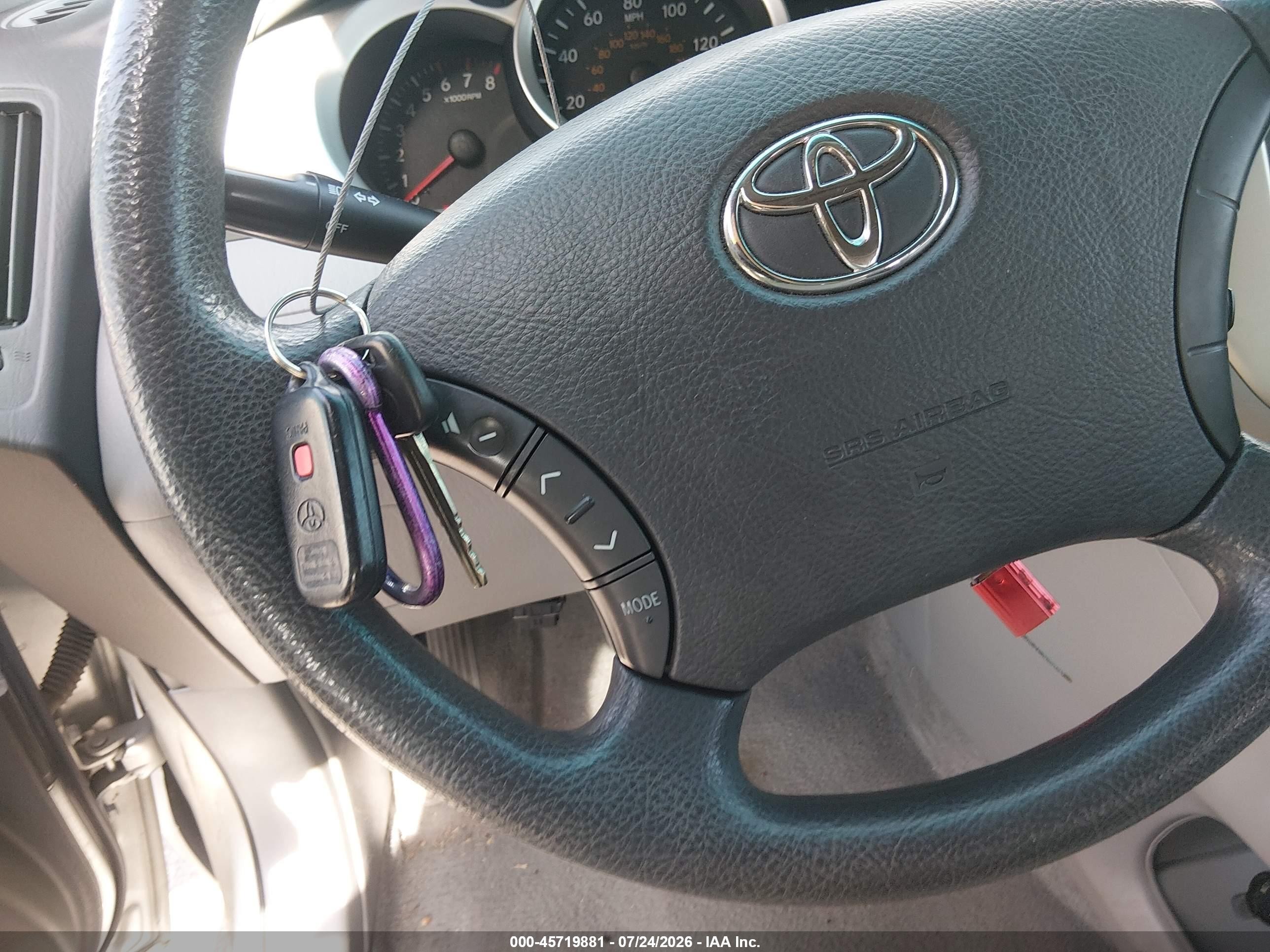 2005 Toyota Highlander V6 Silver vin: JTEGP21A850085489