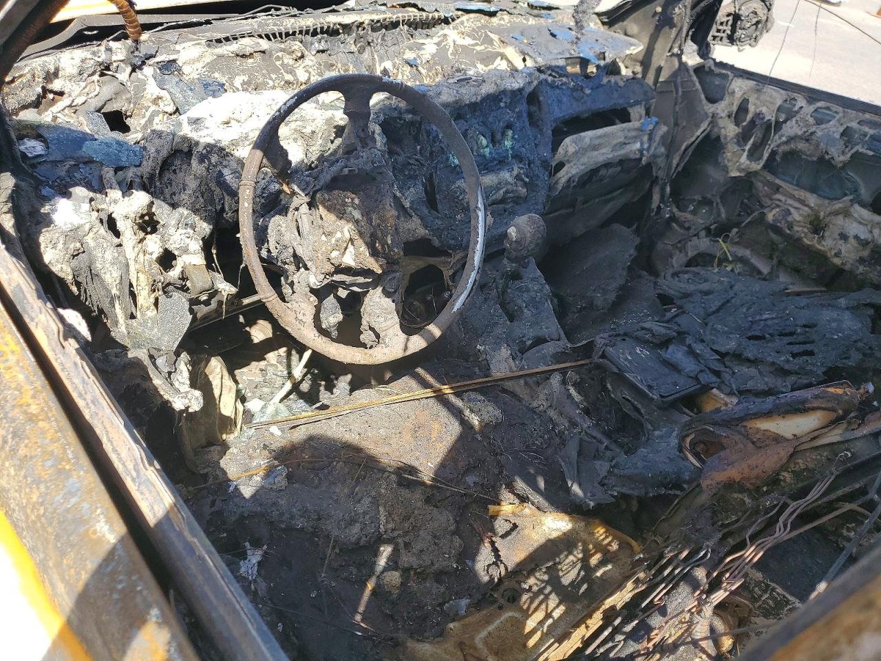 2006 Toyota Highlander Burn vin: JTEGP21A860094551