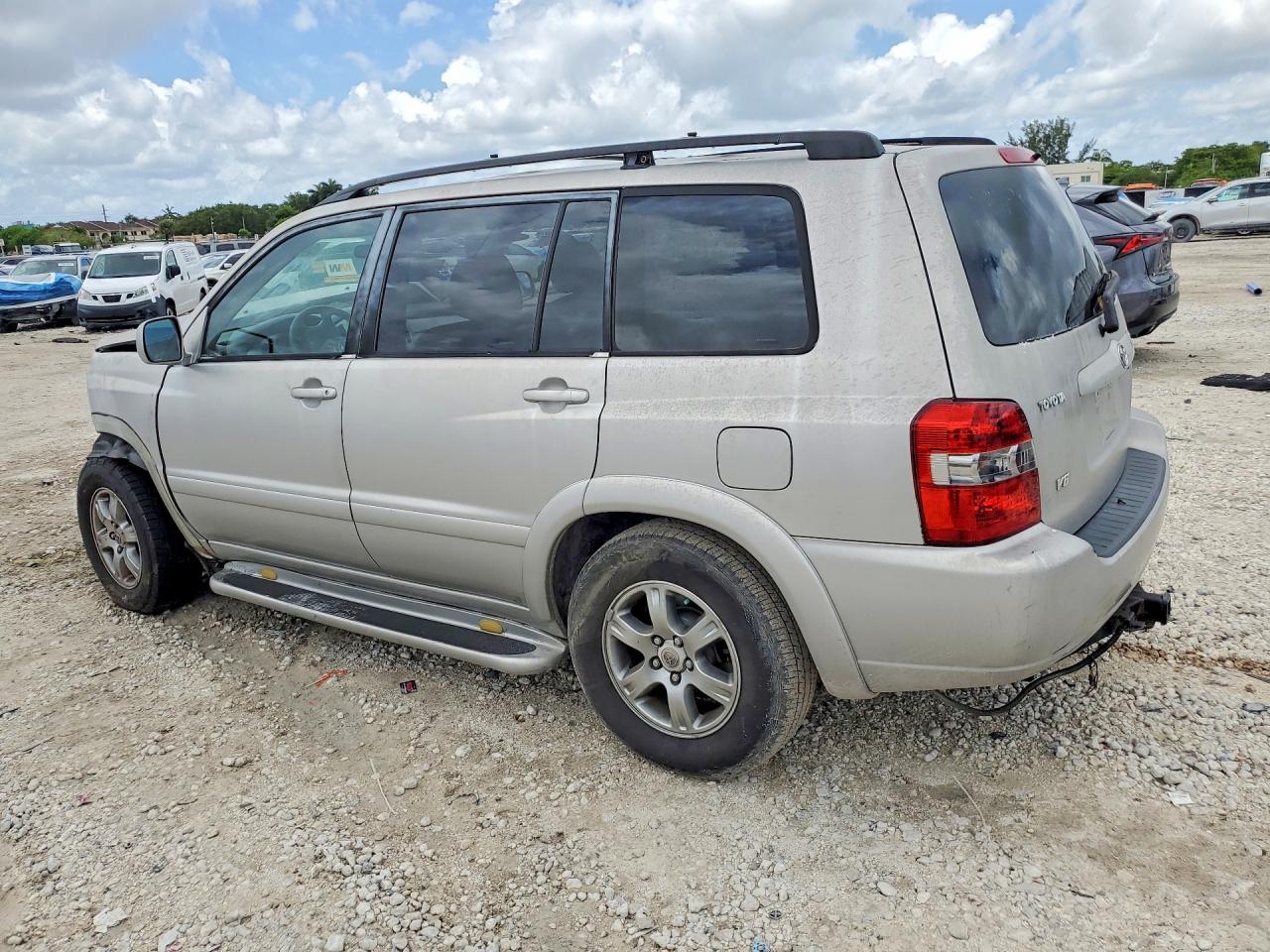 2006 Toyota Highlander Limited Silver vin: JTEGP21A860102664