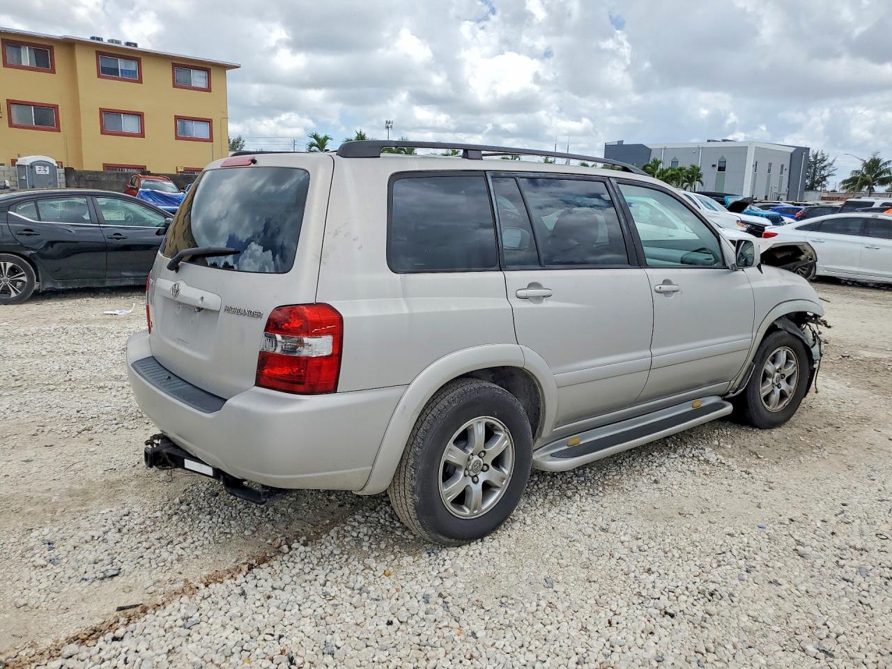 2006 Toyota Highlander Limited Silver vin: JTEGP21A860102664