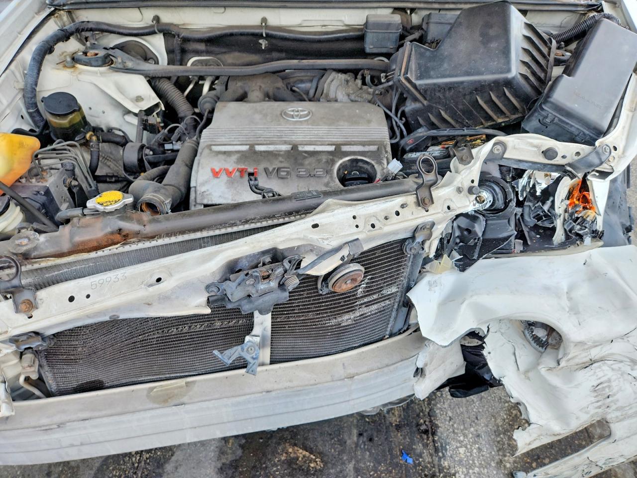 2004 Toyota Highlander Base White vin: JTEGP21A940036574