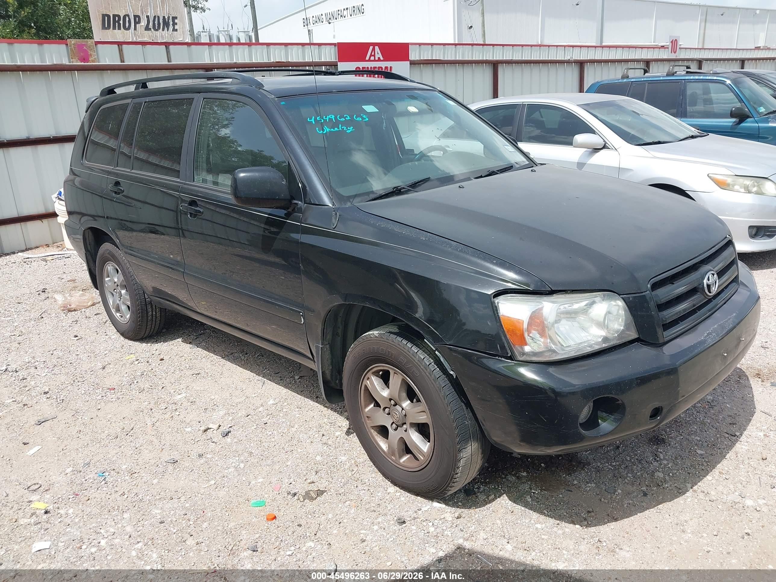 2005 Toyota Highlander V6 Black vin: JTEGP21A950064568