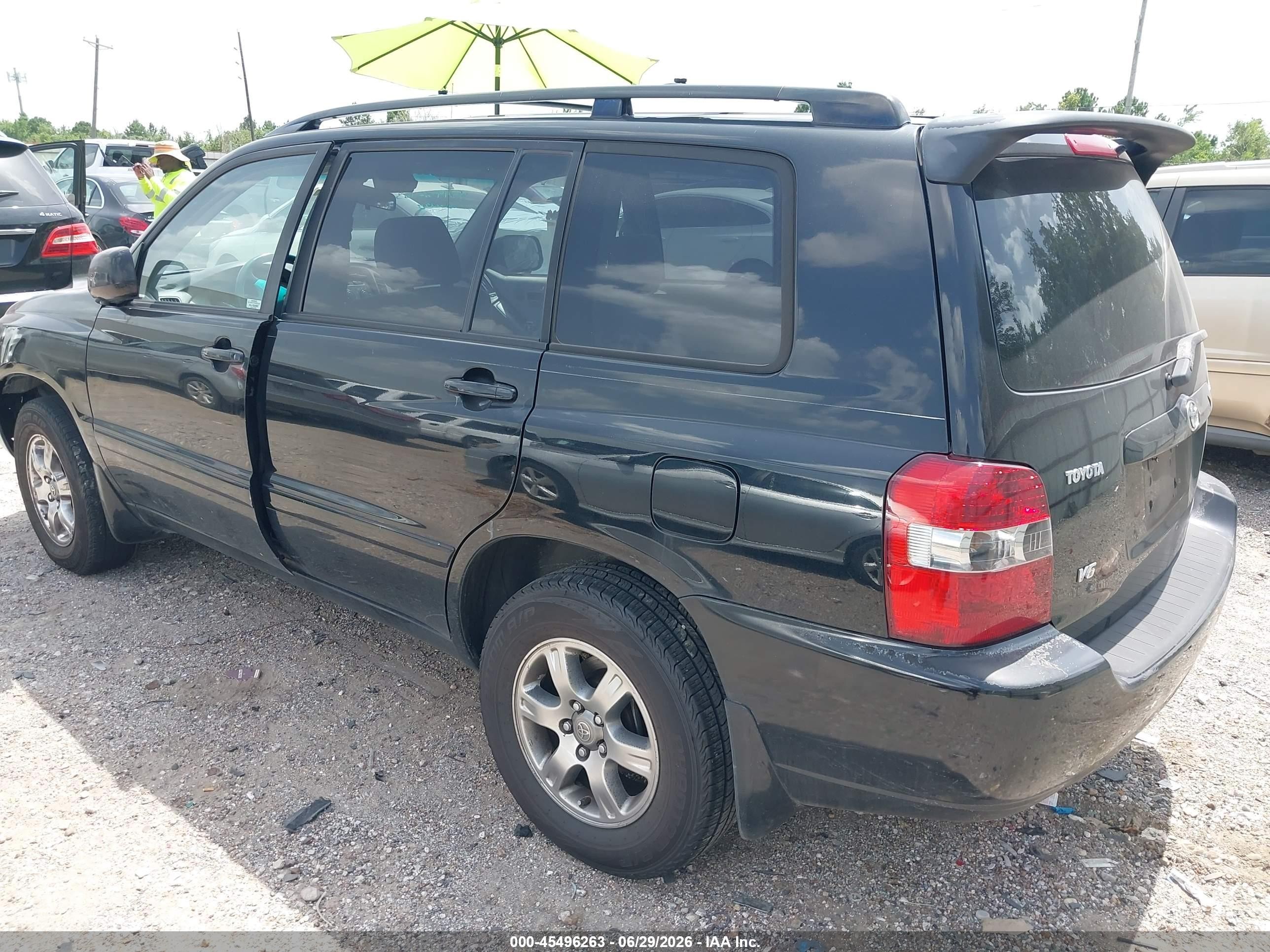 2005 Toyota Highlander V6 Black vin: JTEGP21A950064568